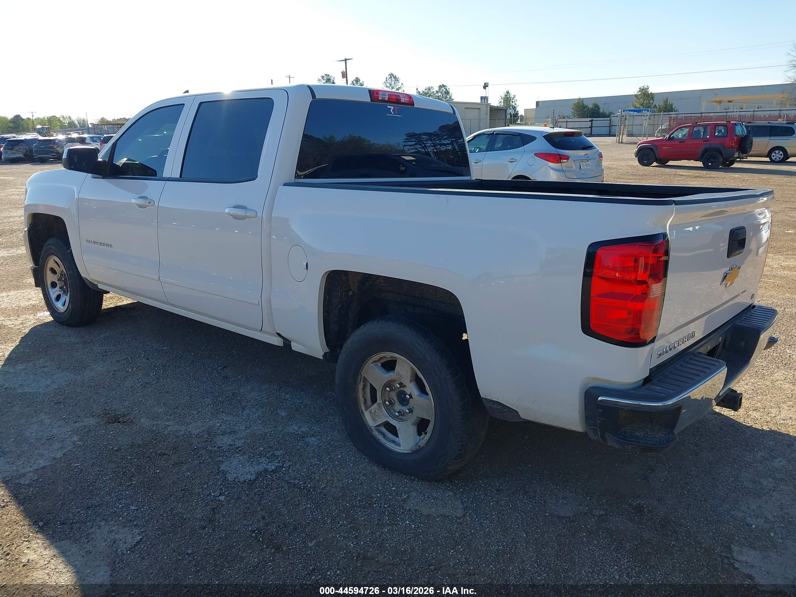 CHEVROLET SILVERADO image 3