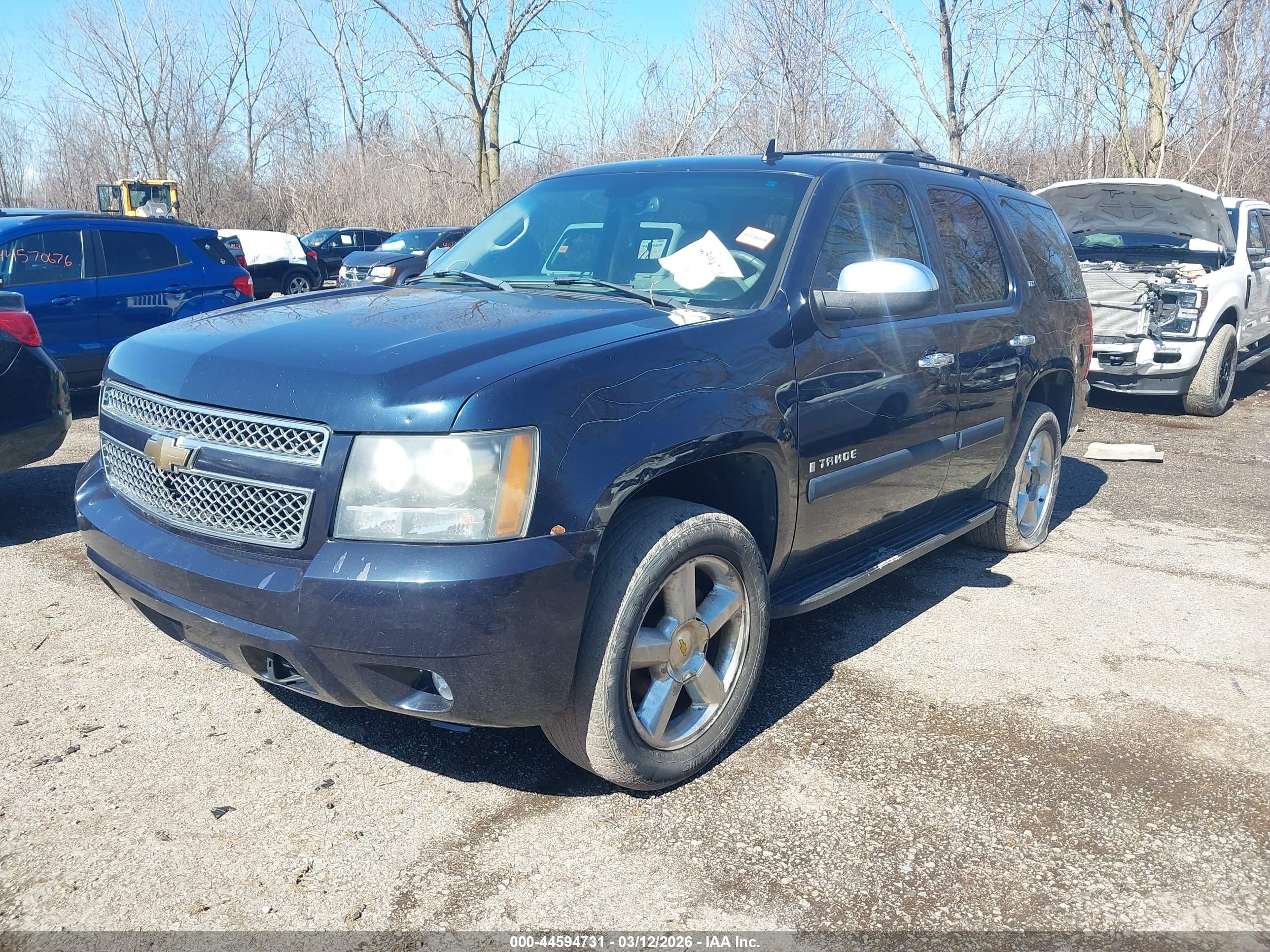 CHEVROLET TAHOE image 2