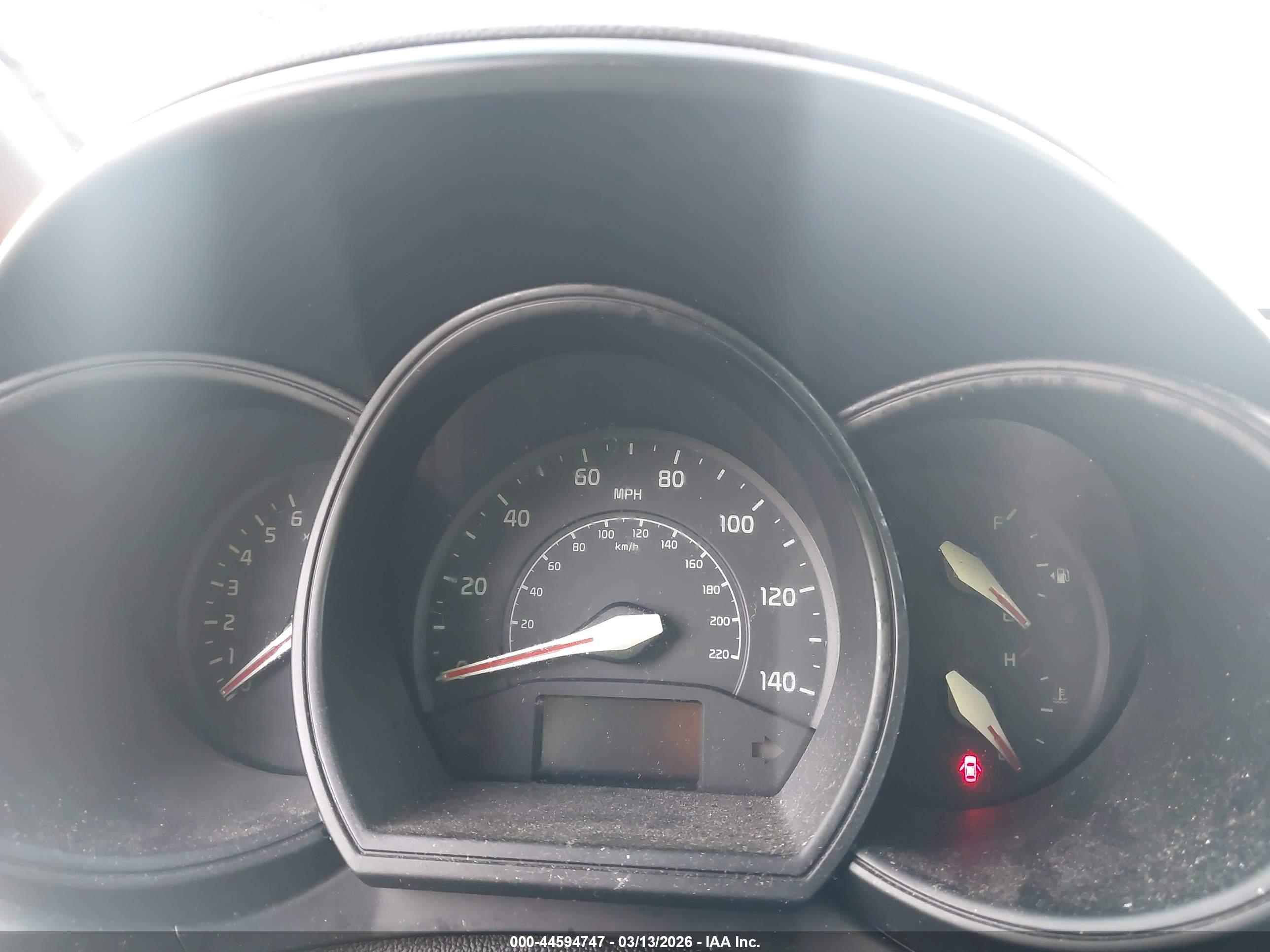 KIA RIO image 7