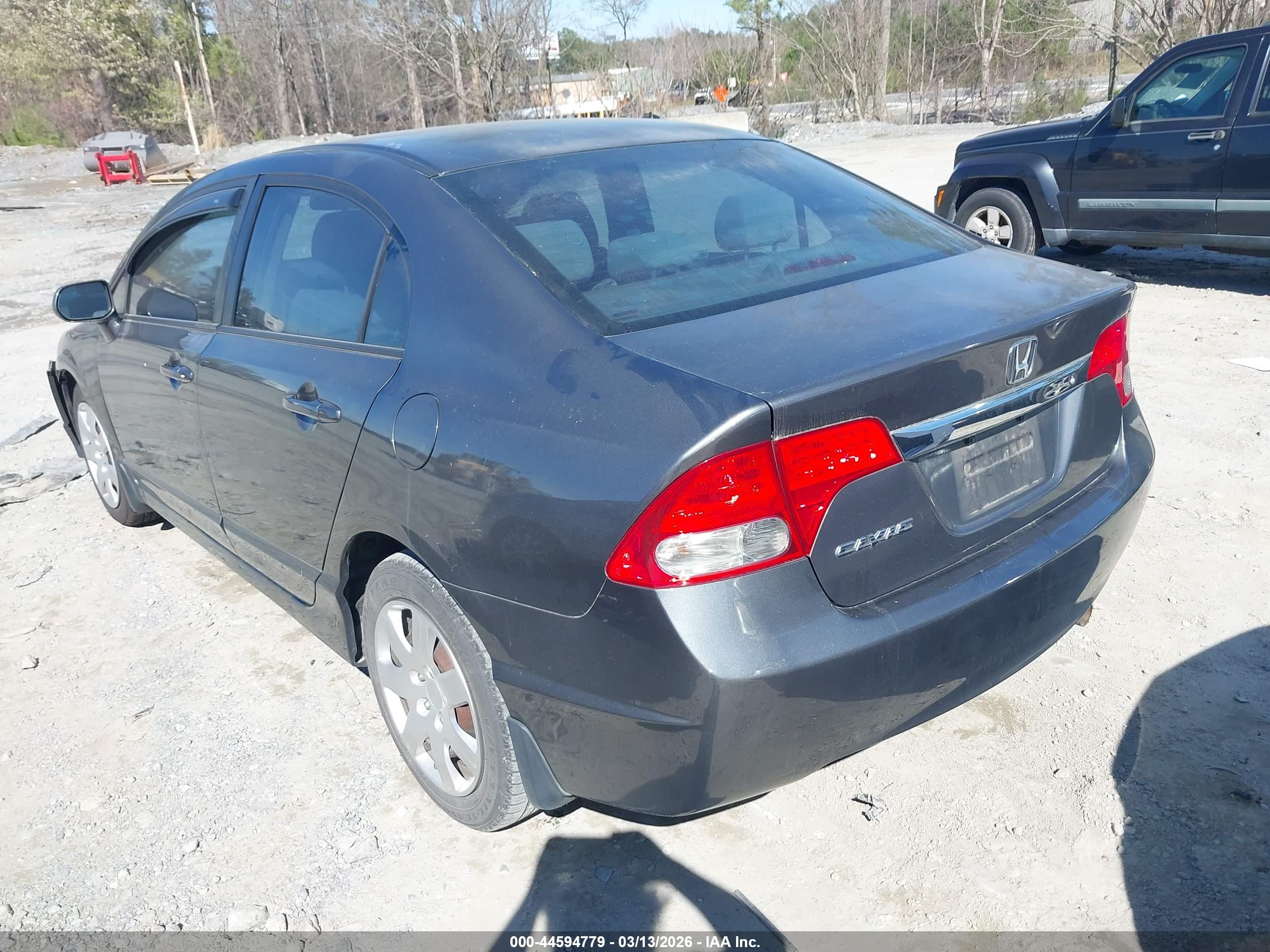 HONDA CIVIC image 3