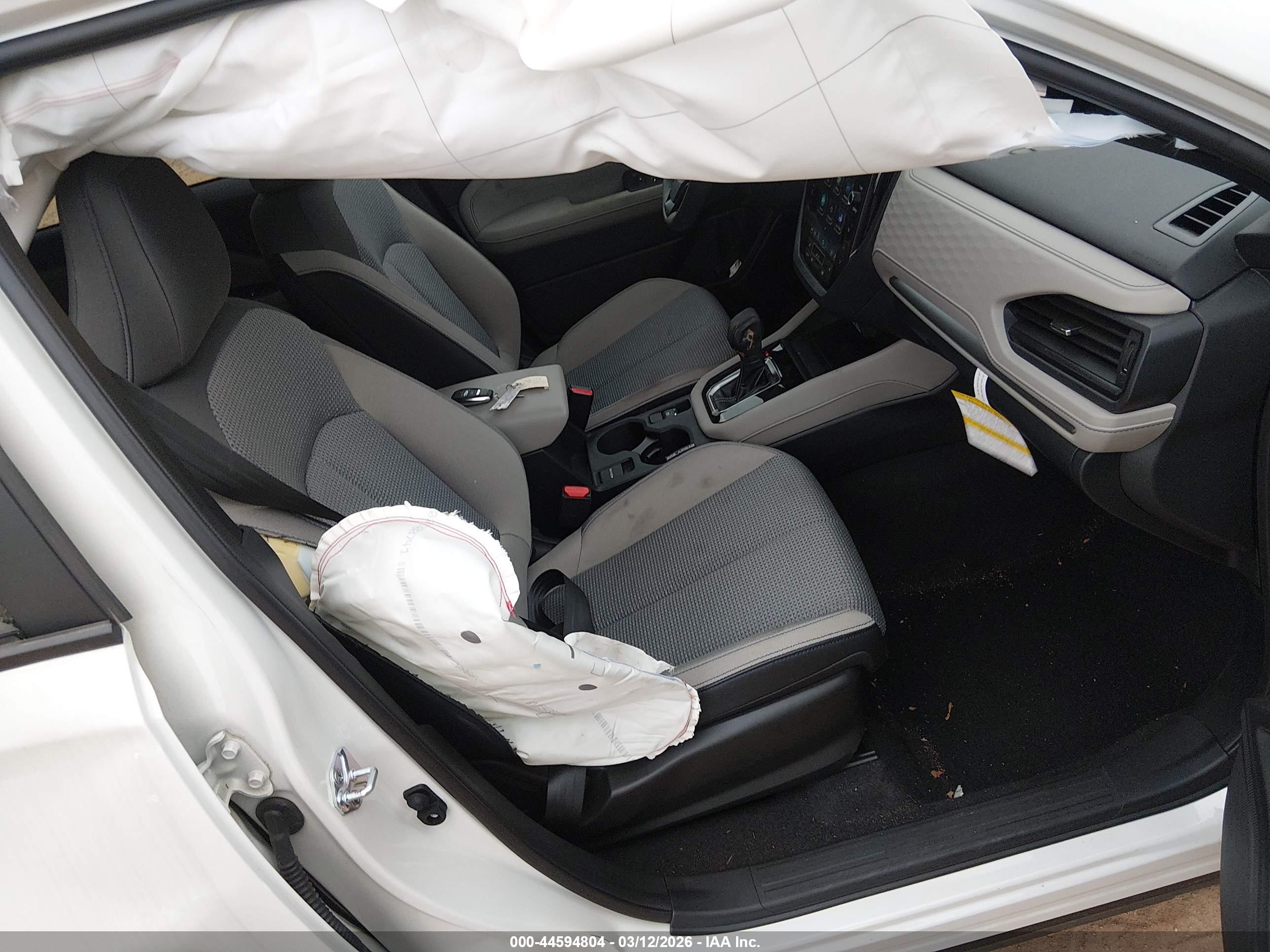 SUBARU FORESTER image 5