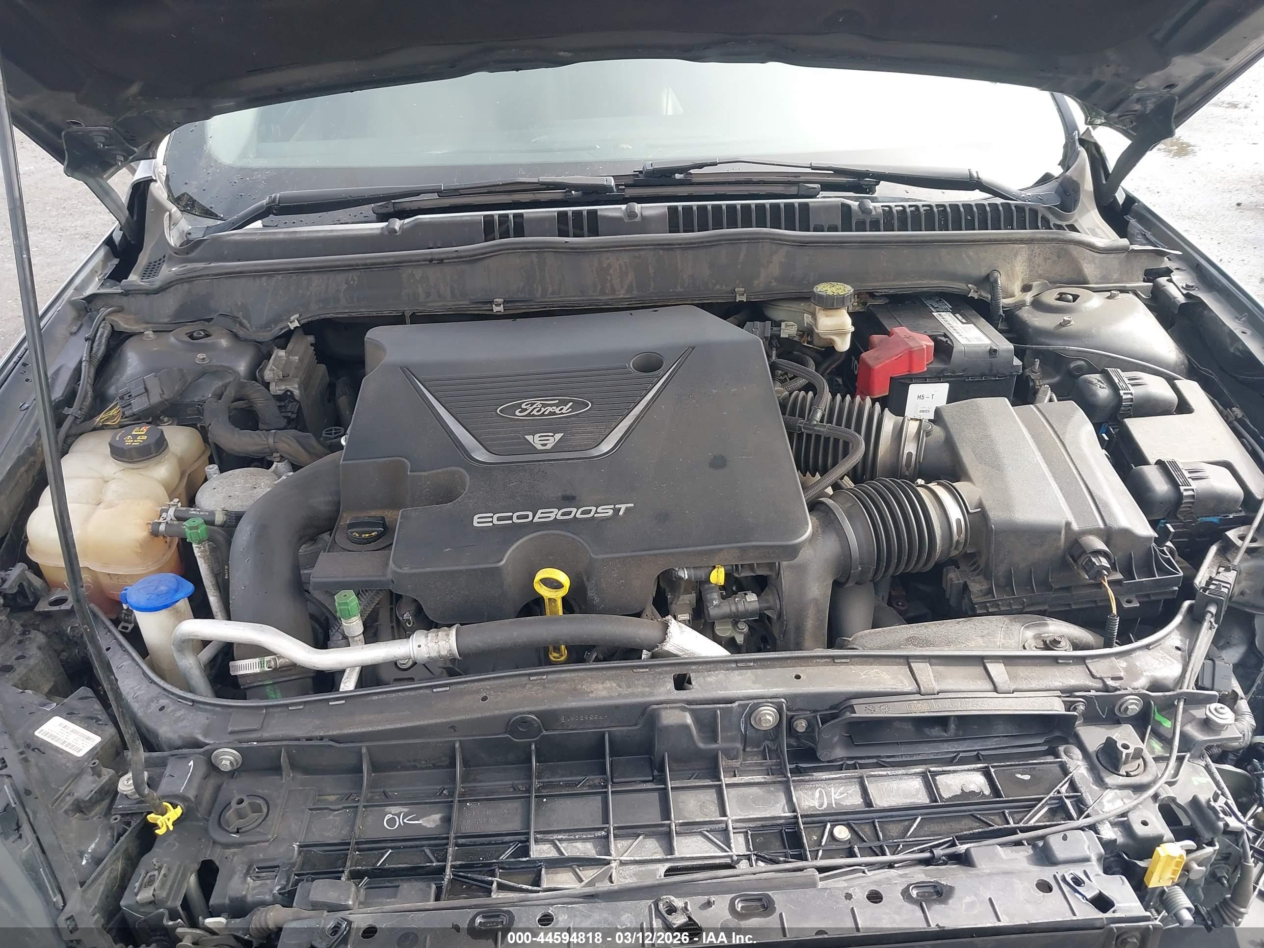 FORD FUSION image 10