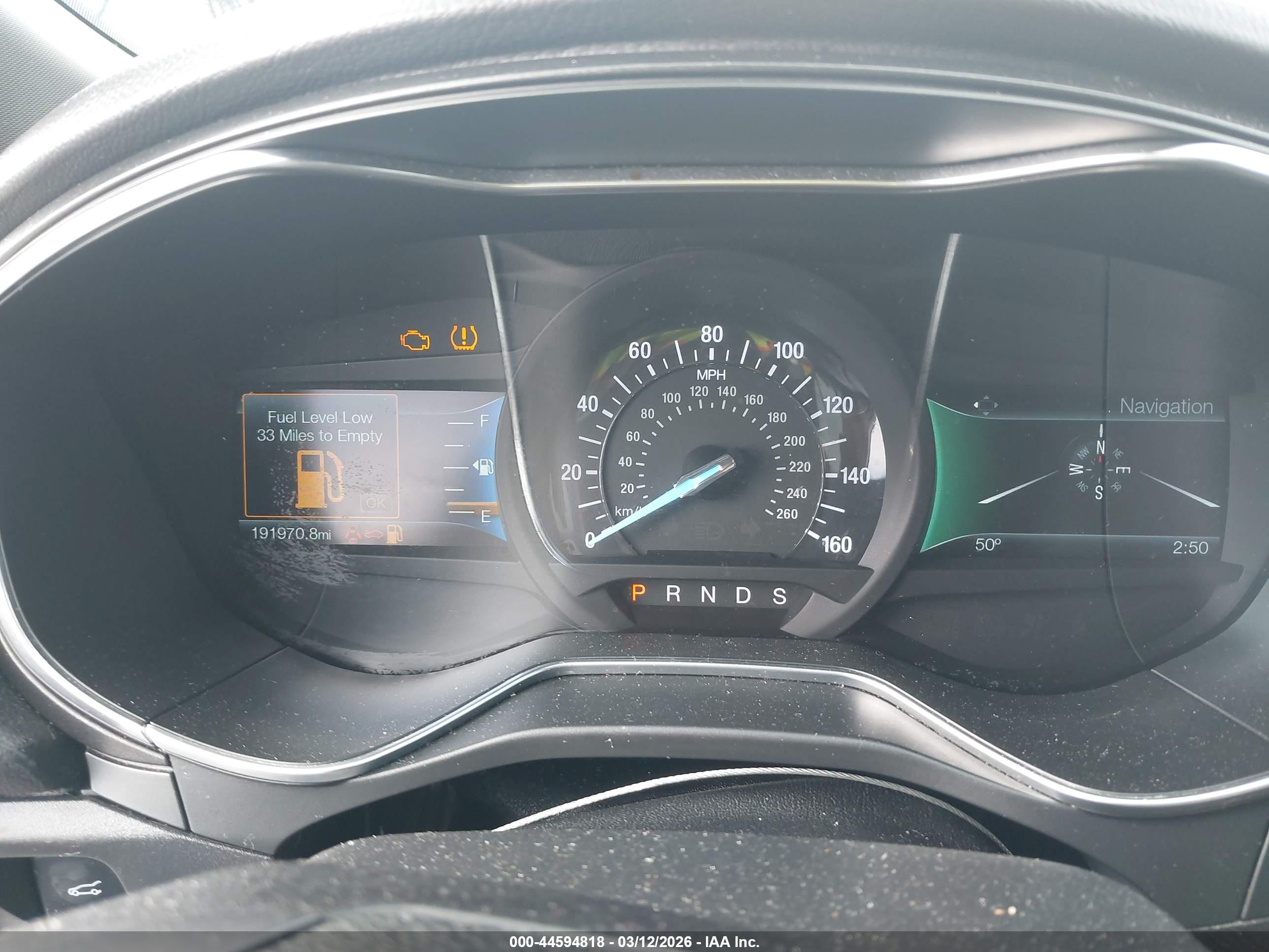 FORD FUSION image 7