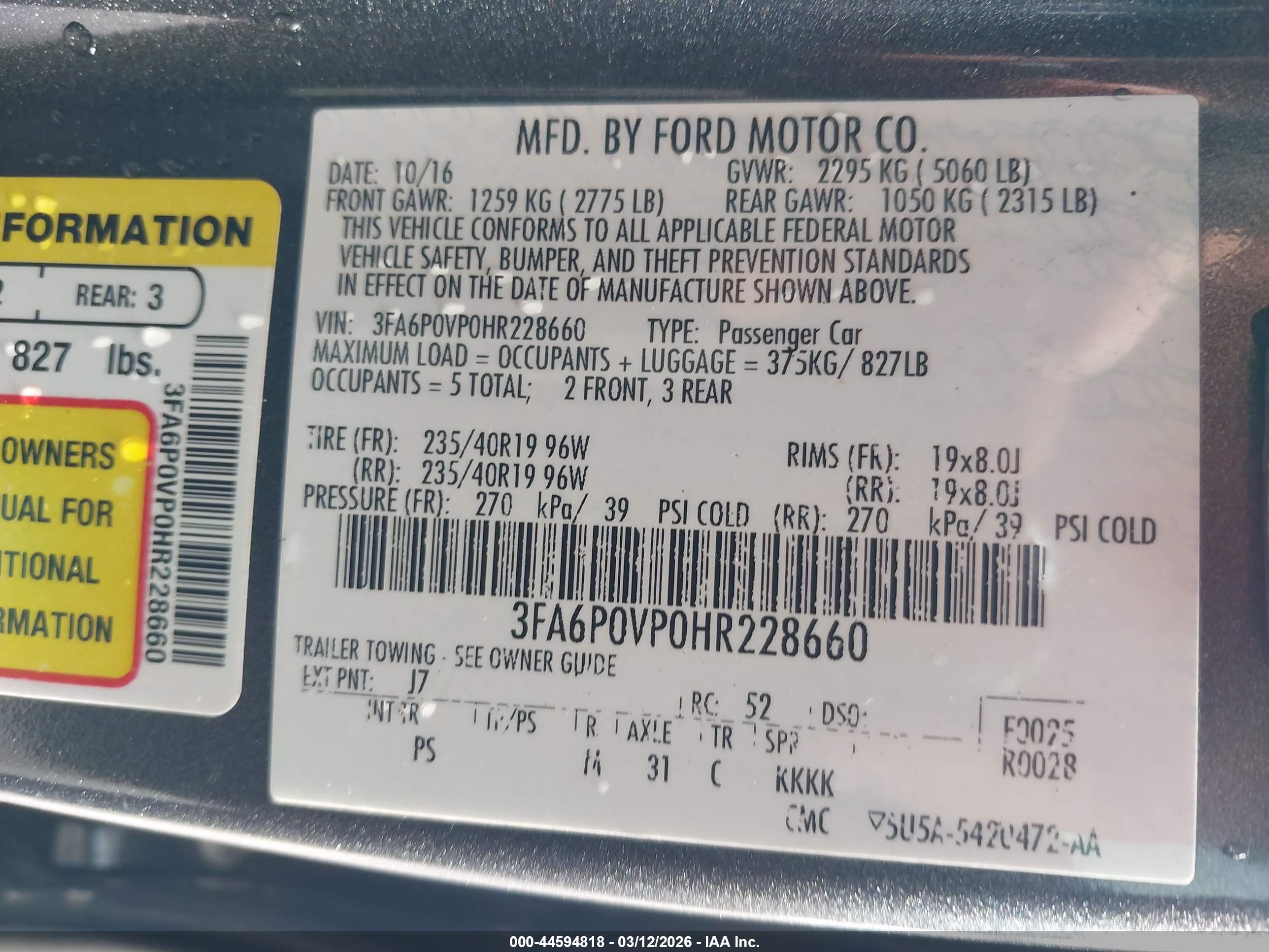 FORD FUSION image 9