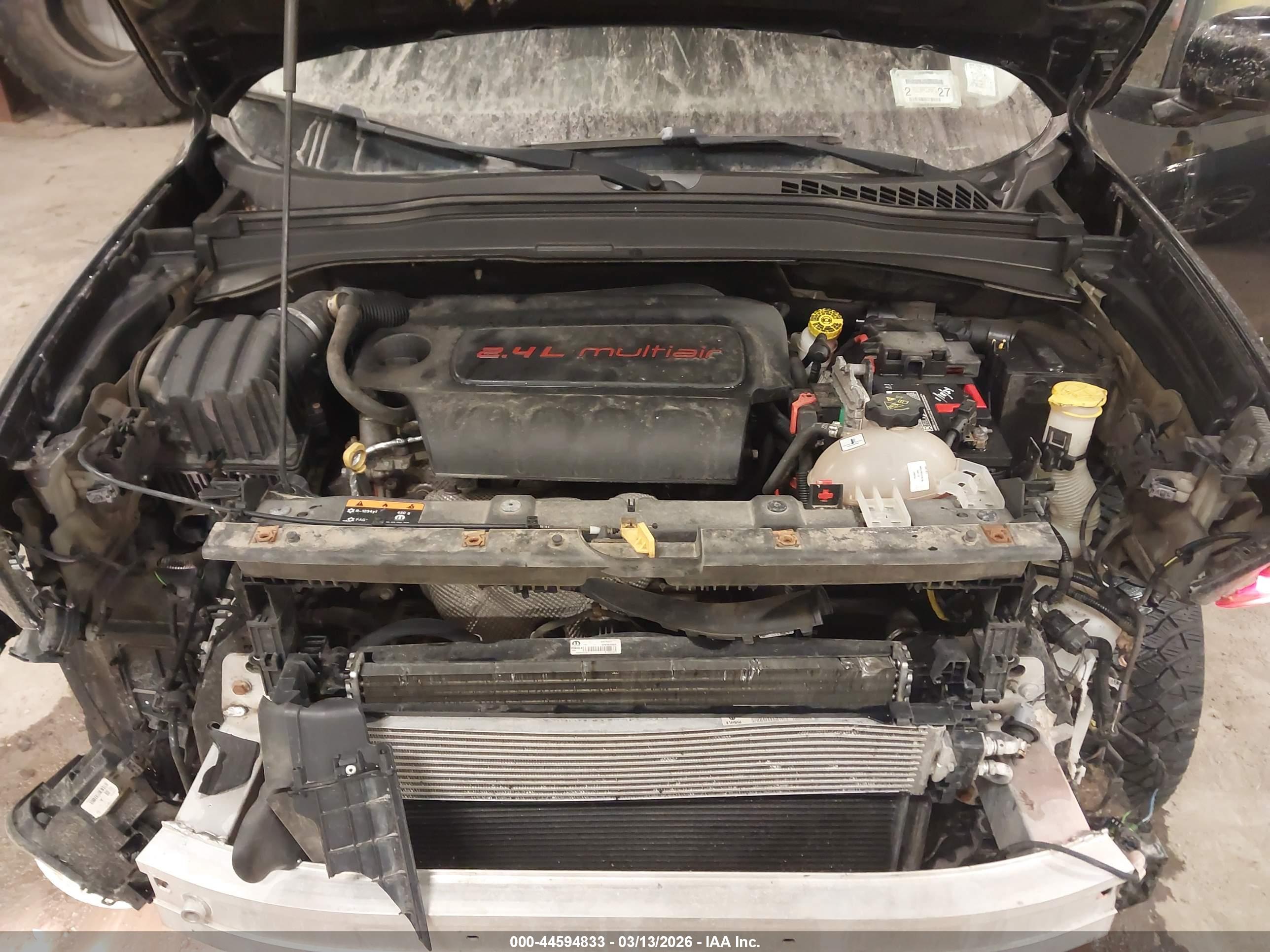 JEEP RENEGADE image 10