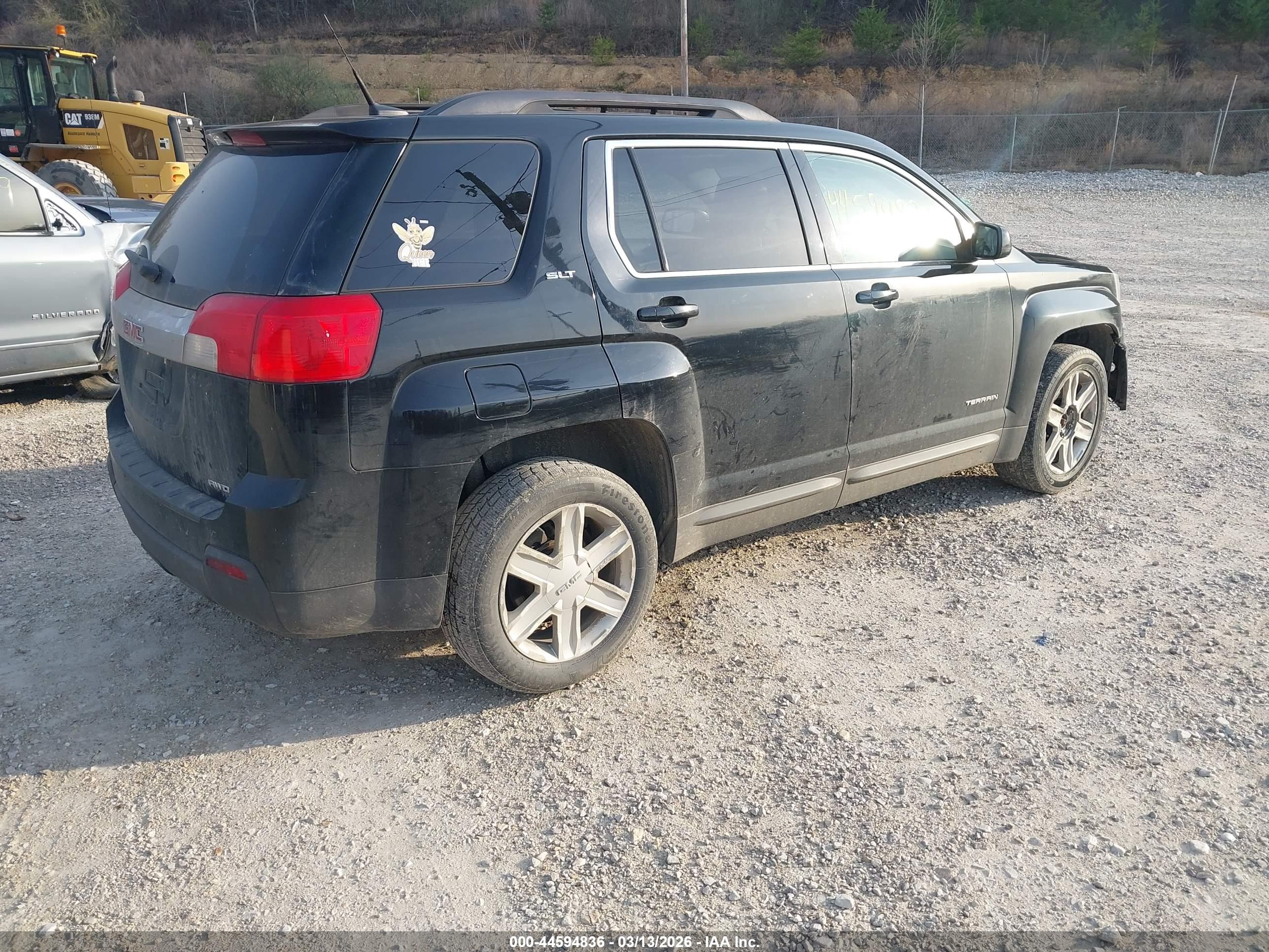 GMC TERRAIN image 4