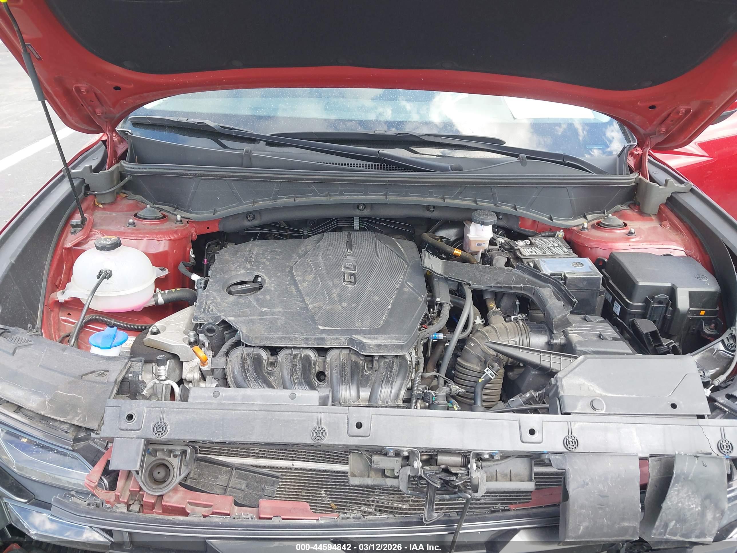 HYUNDAI TUCSON image 10