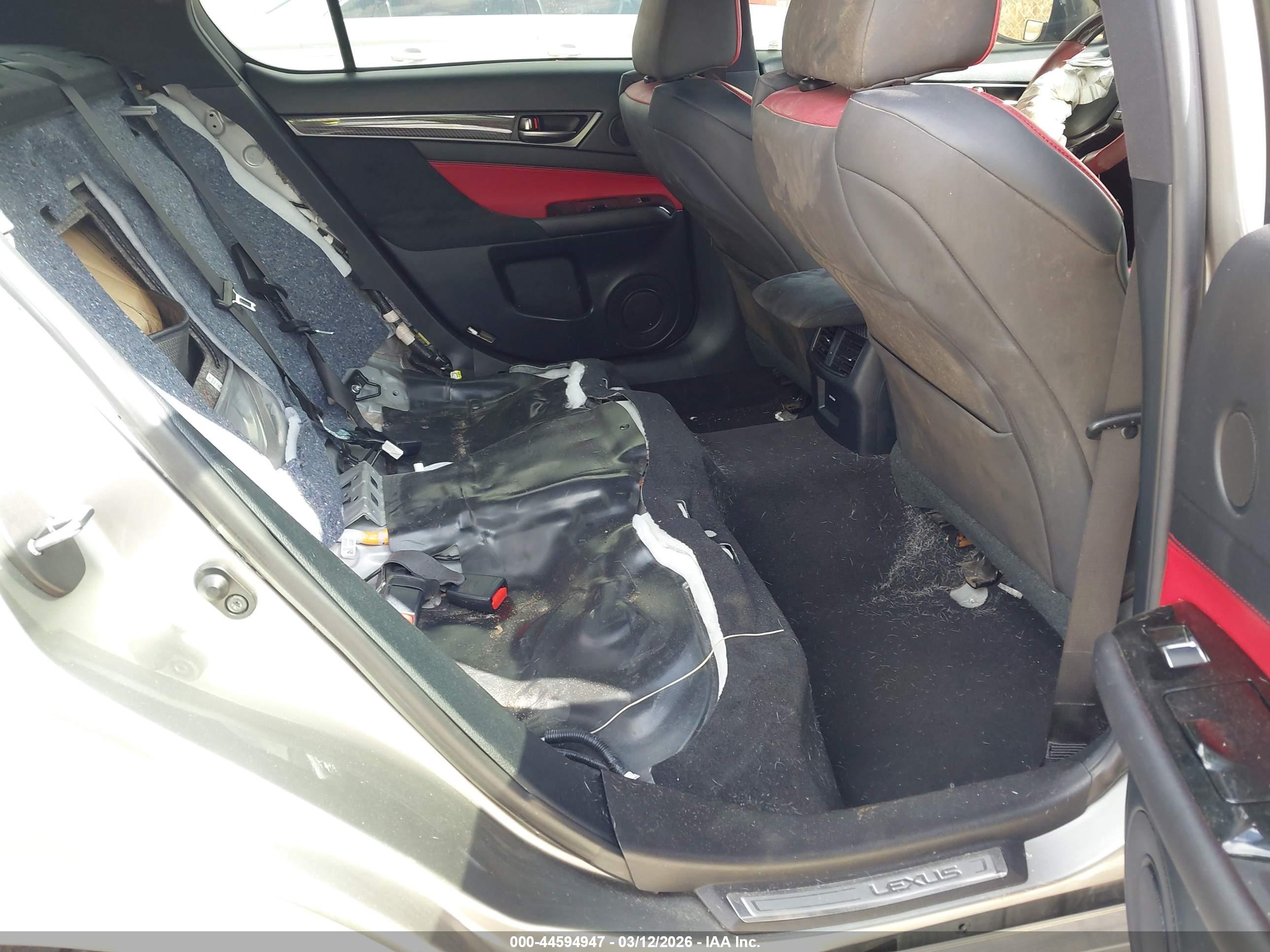 LEXUS GS image 8