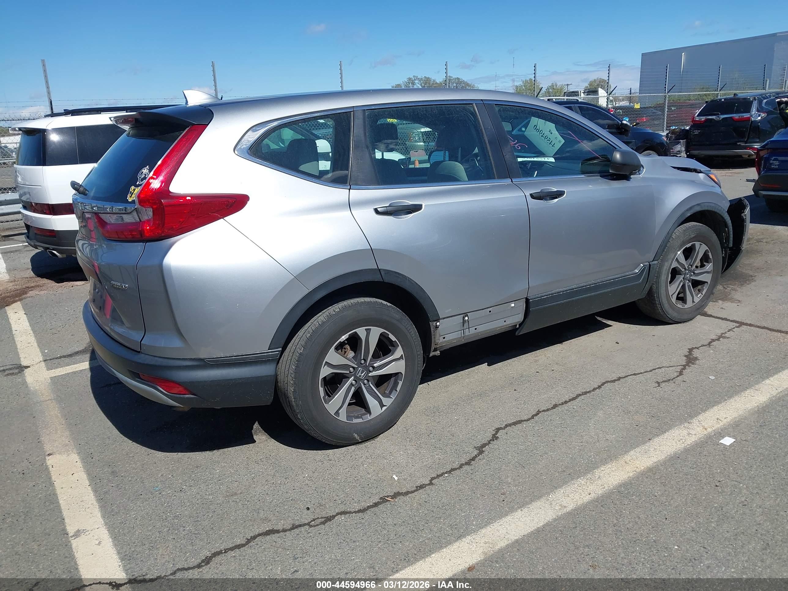 HONDA CR-V image 4