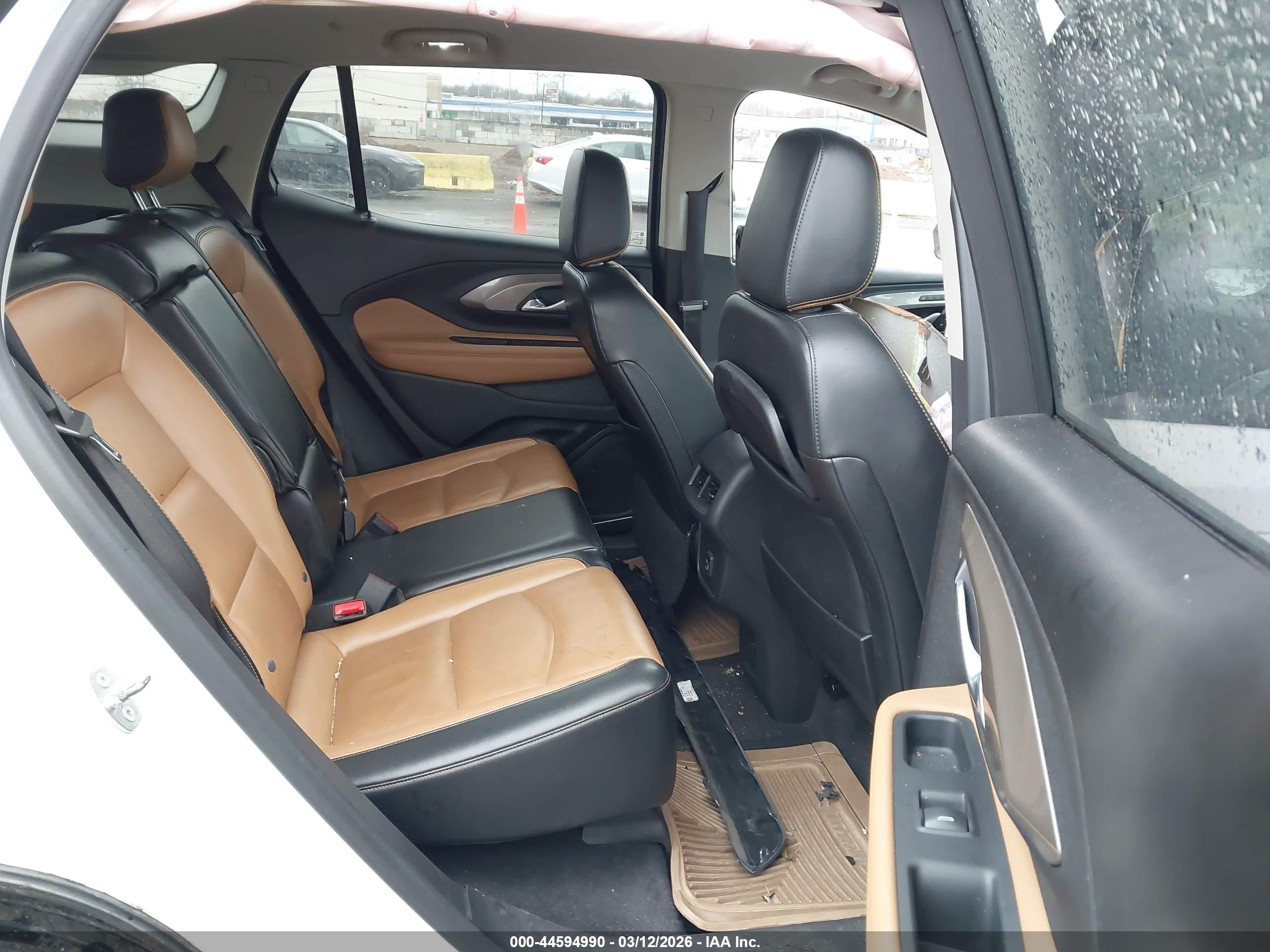 GMC TERRAIN image 8