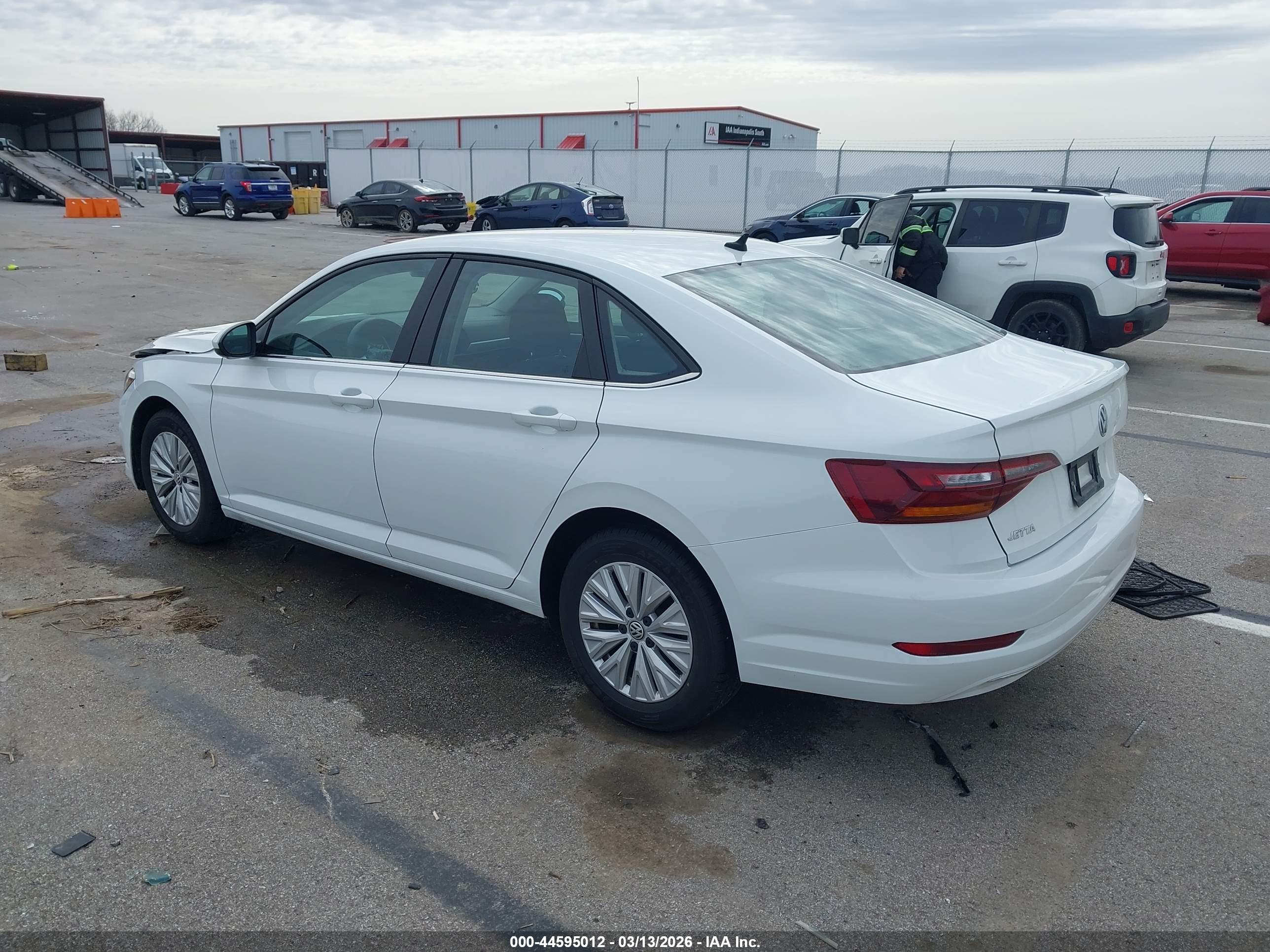VOLKSWAGEN JETTA image 3
