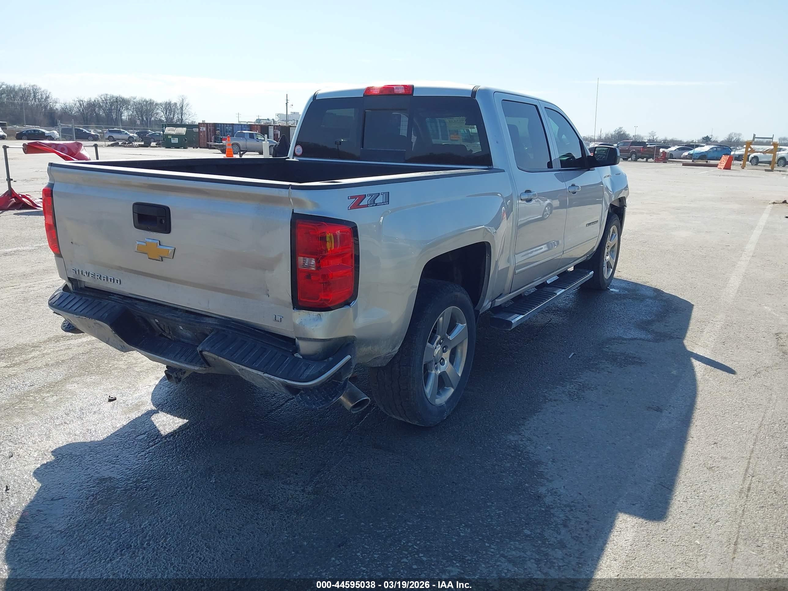 CHEVROLET SILVERADO image 4
