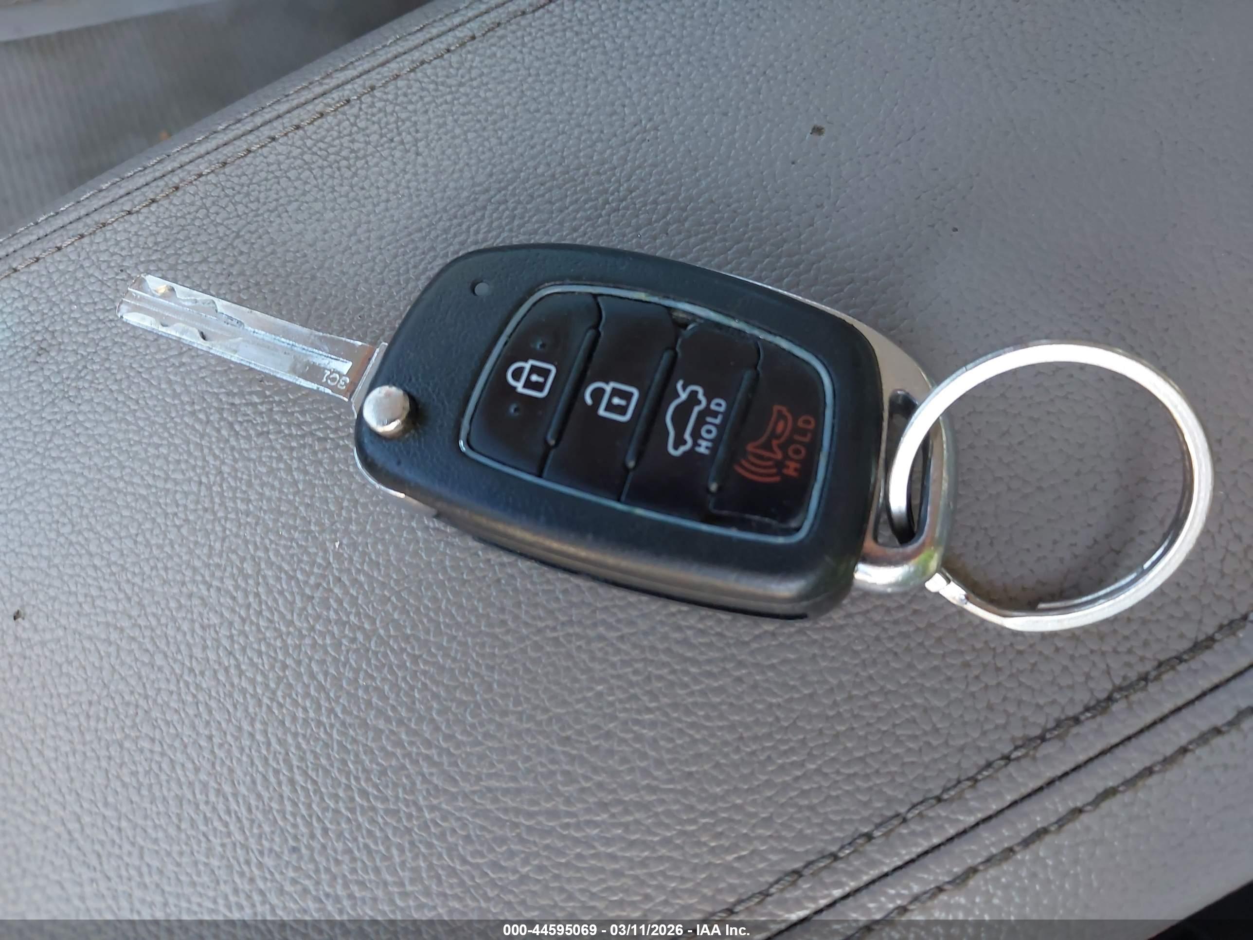 HYUNDAI SONATA image 11