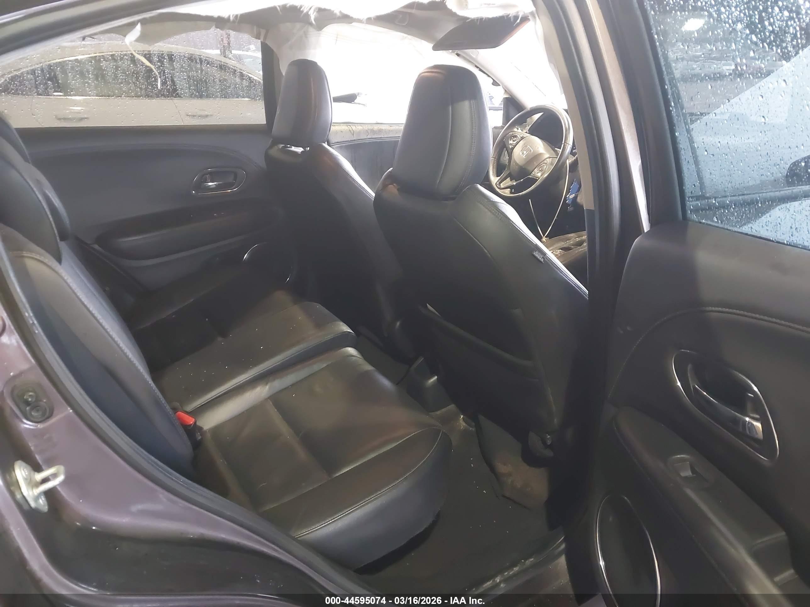 HONDA HR-V image 8