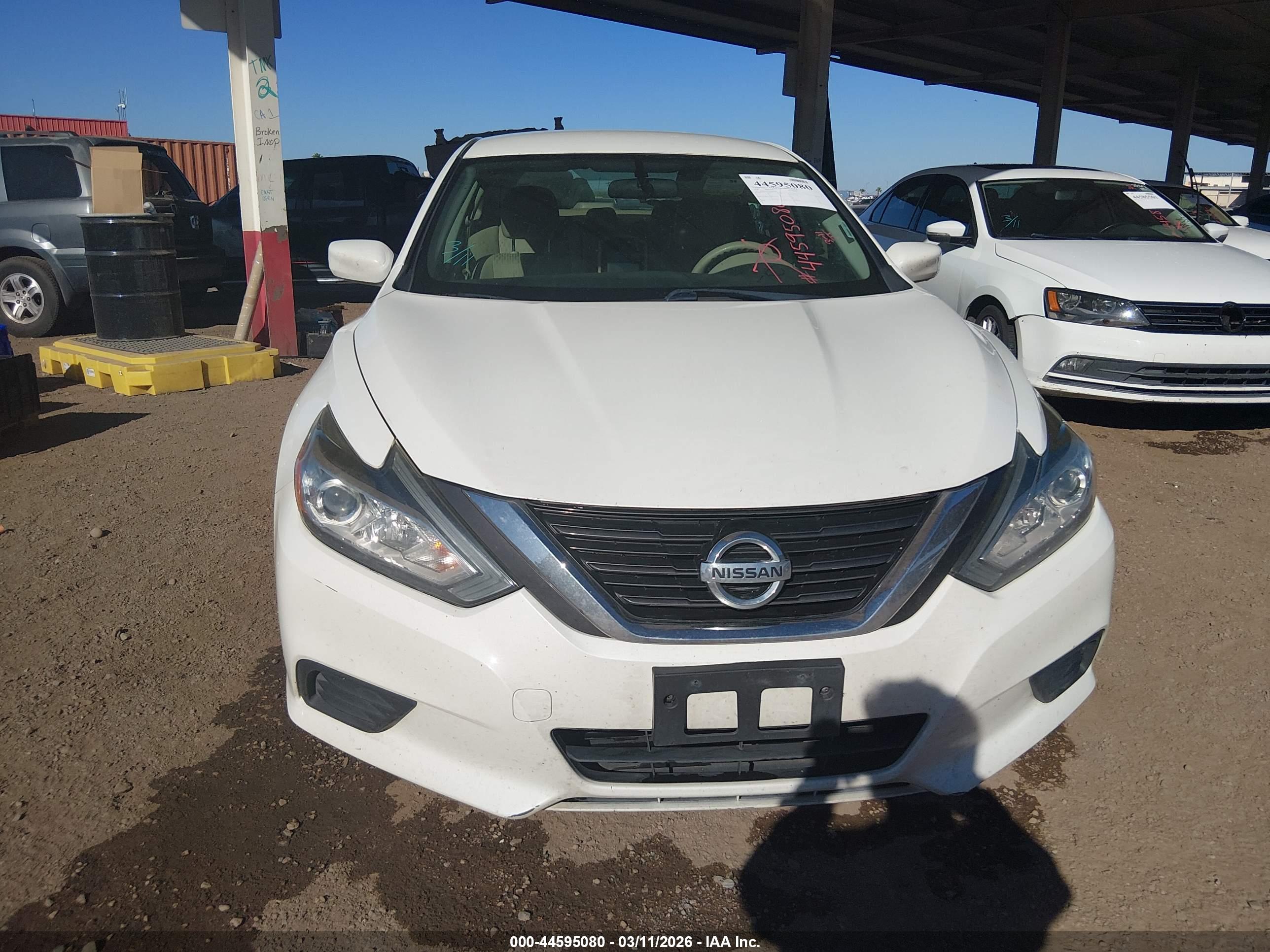 NISSAN ALTIMA image 6