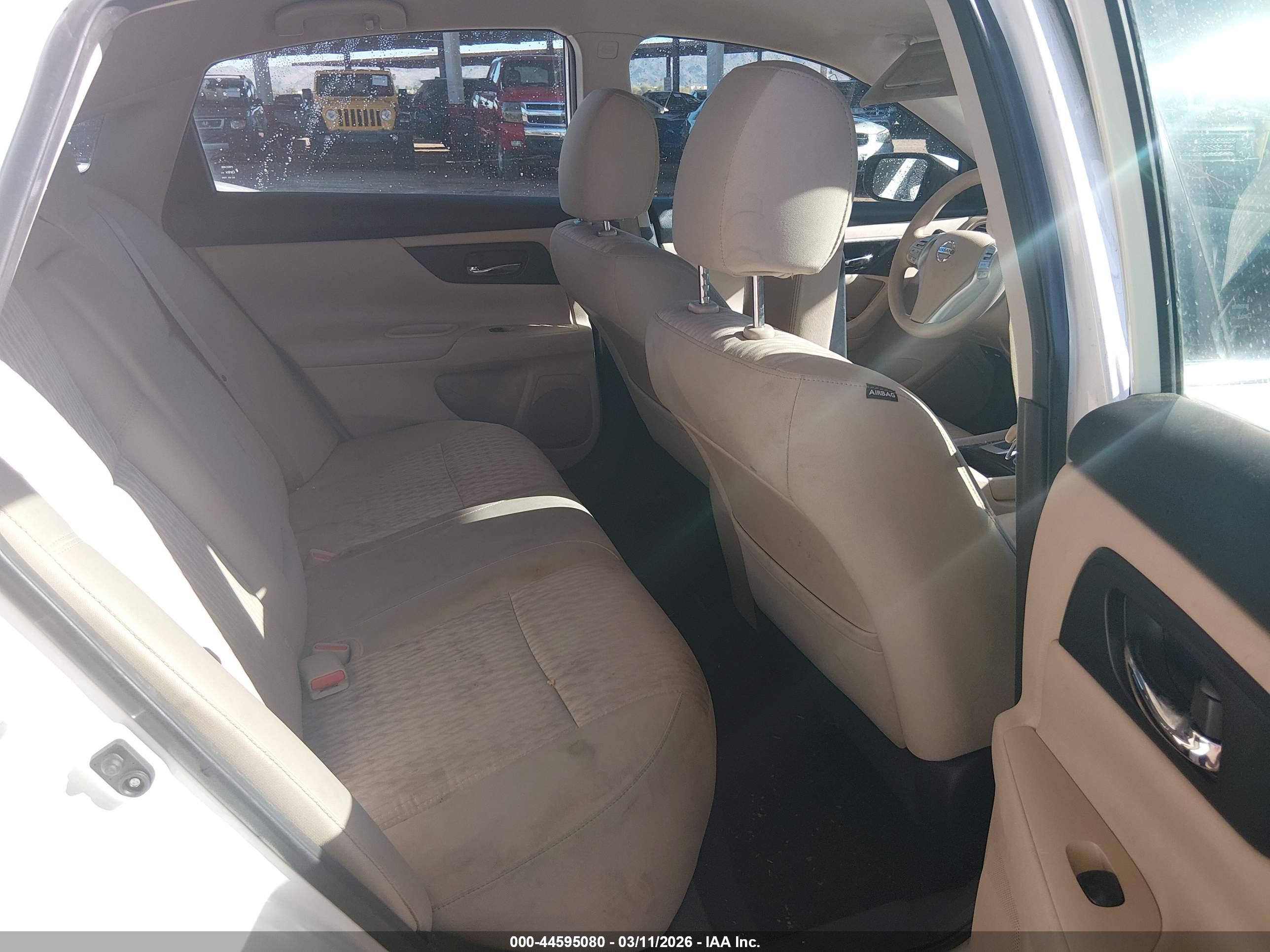 NISSAN ALTIMA image 8