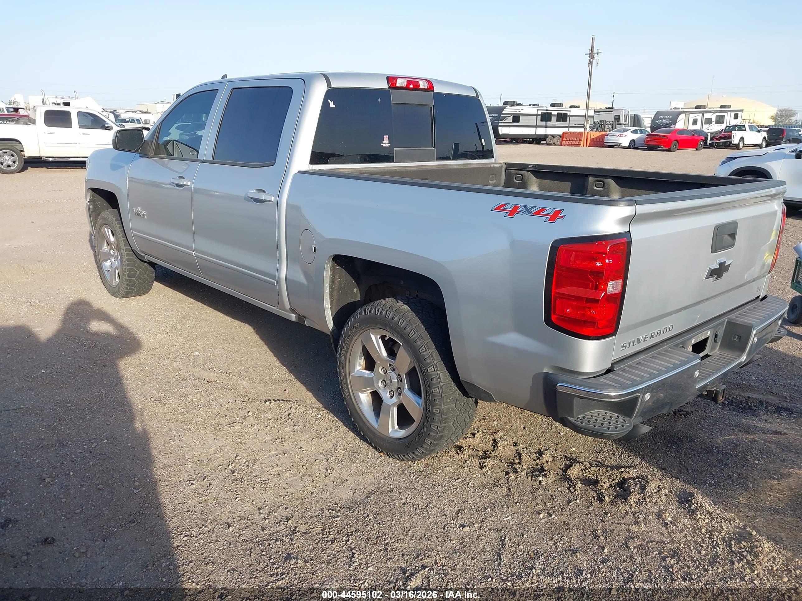 CHEVROLET SILVERADO image 3