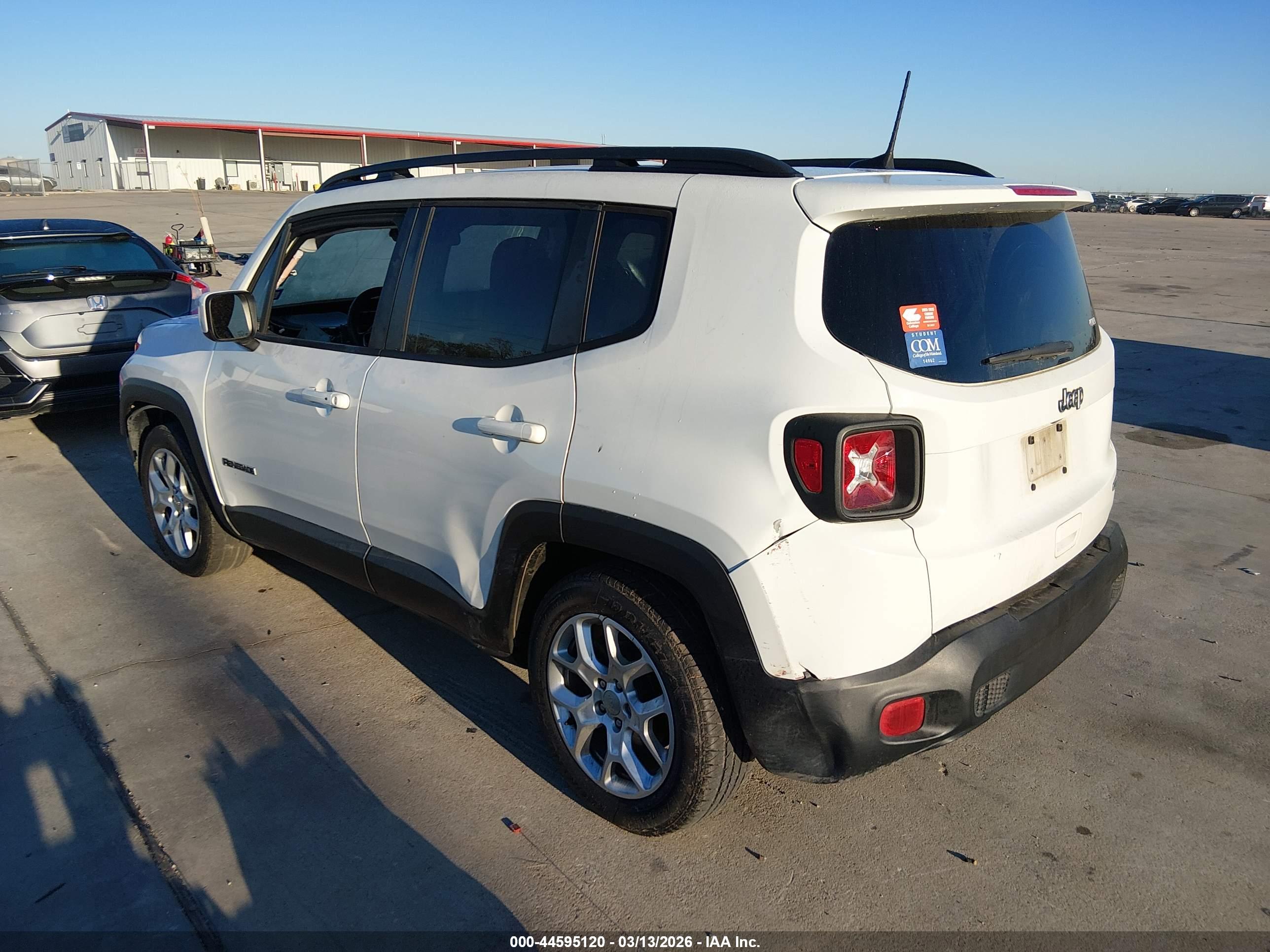 JEEP RENEGADE image 3