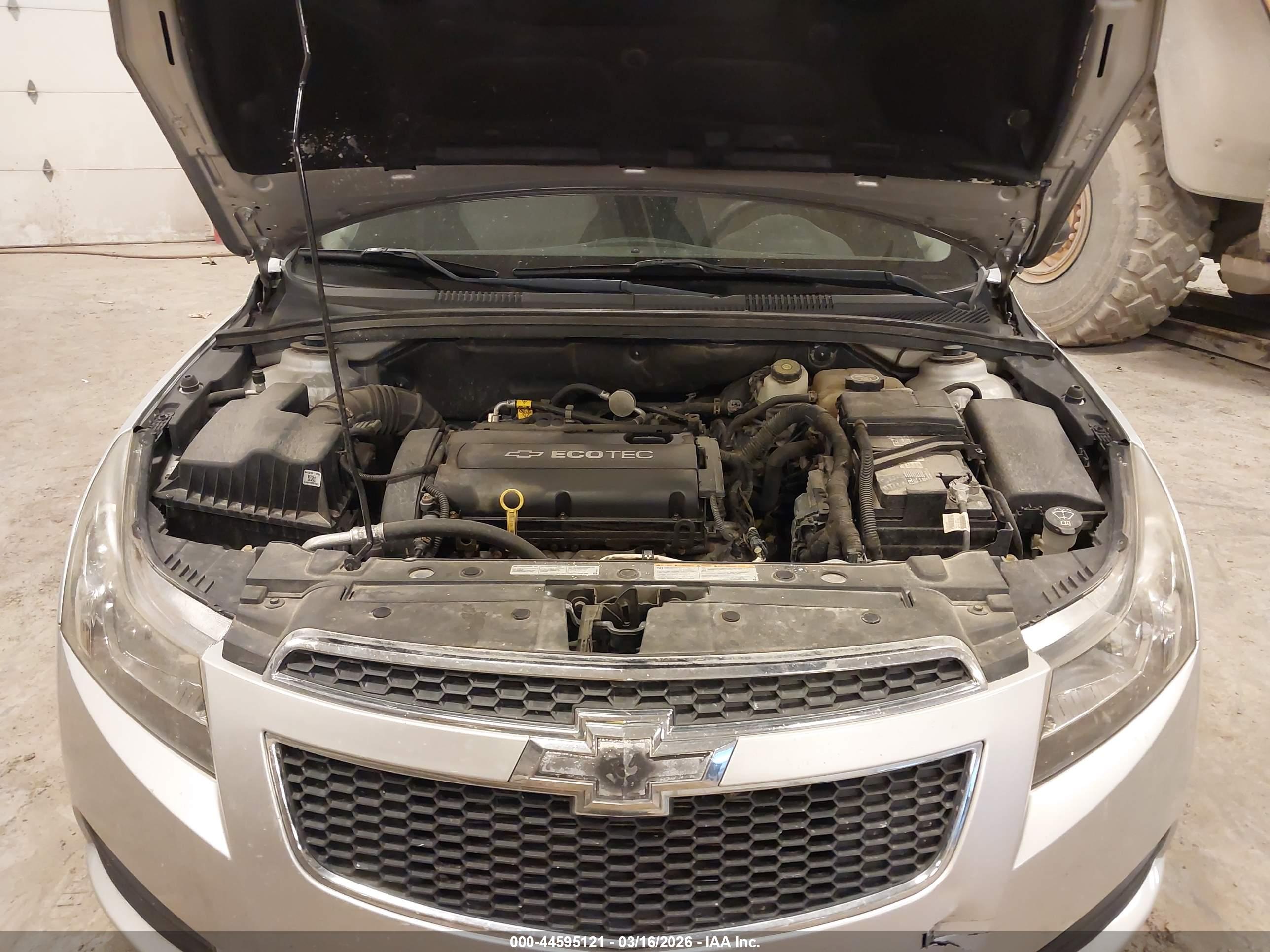 CHEVROLET CRUZE image 10