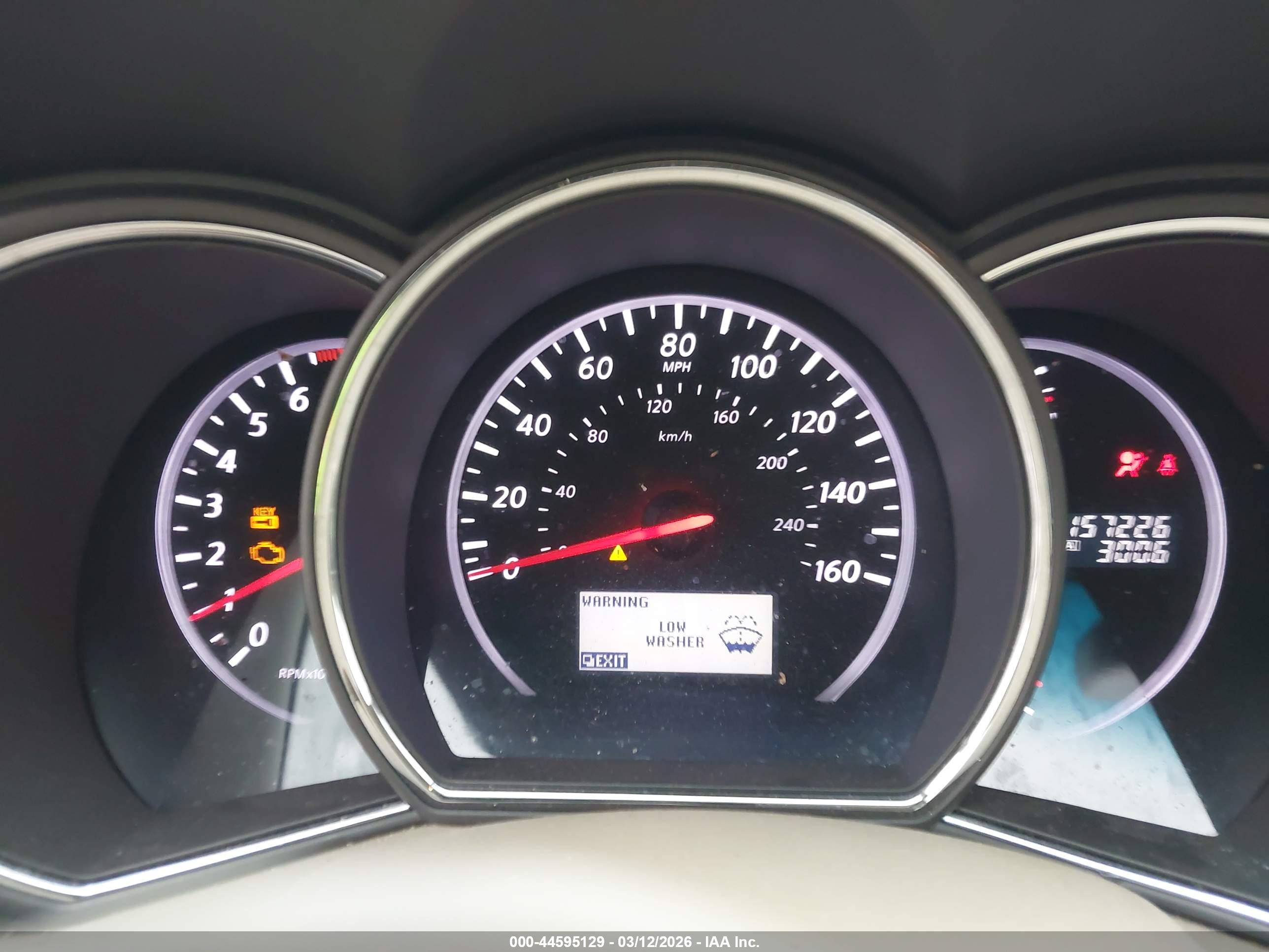 NISSAN MURANO image 7