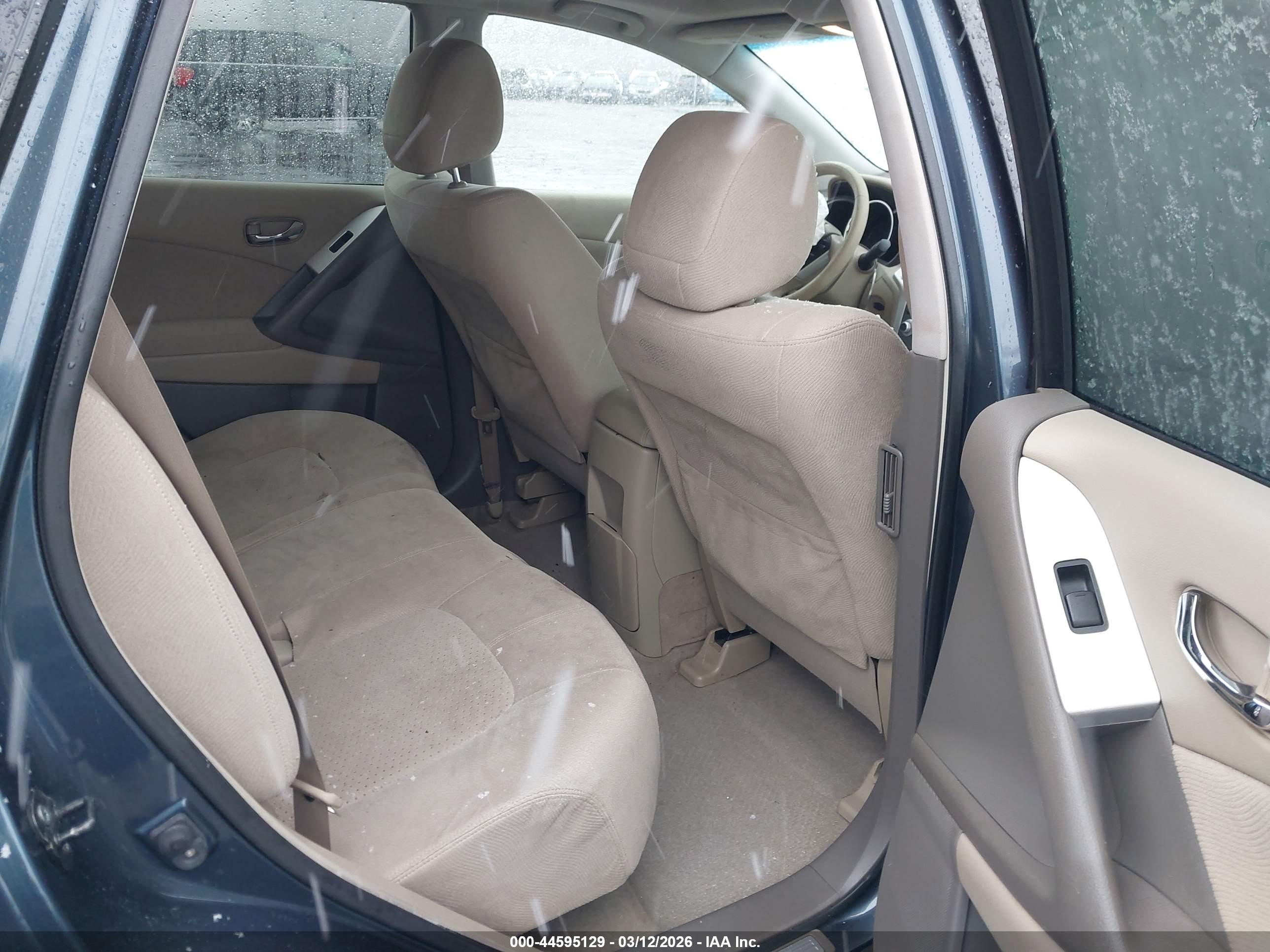NISSAN MURANO image 8
