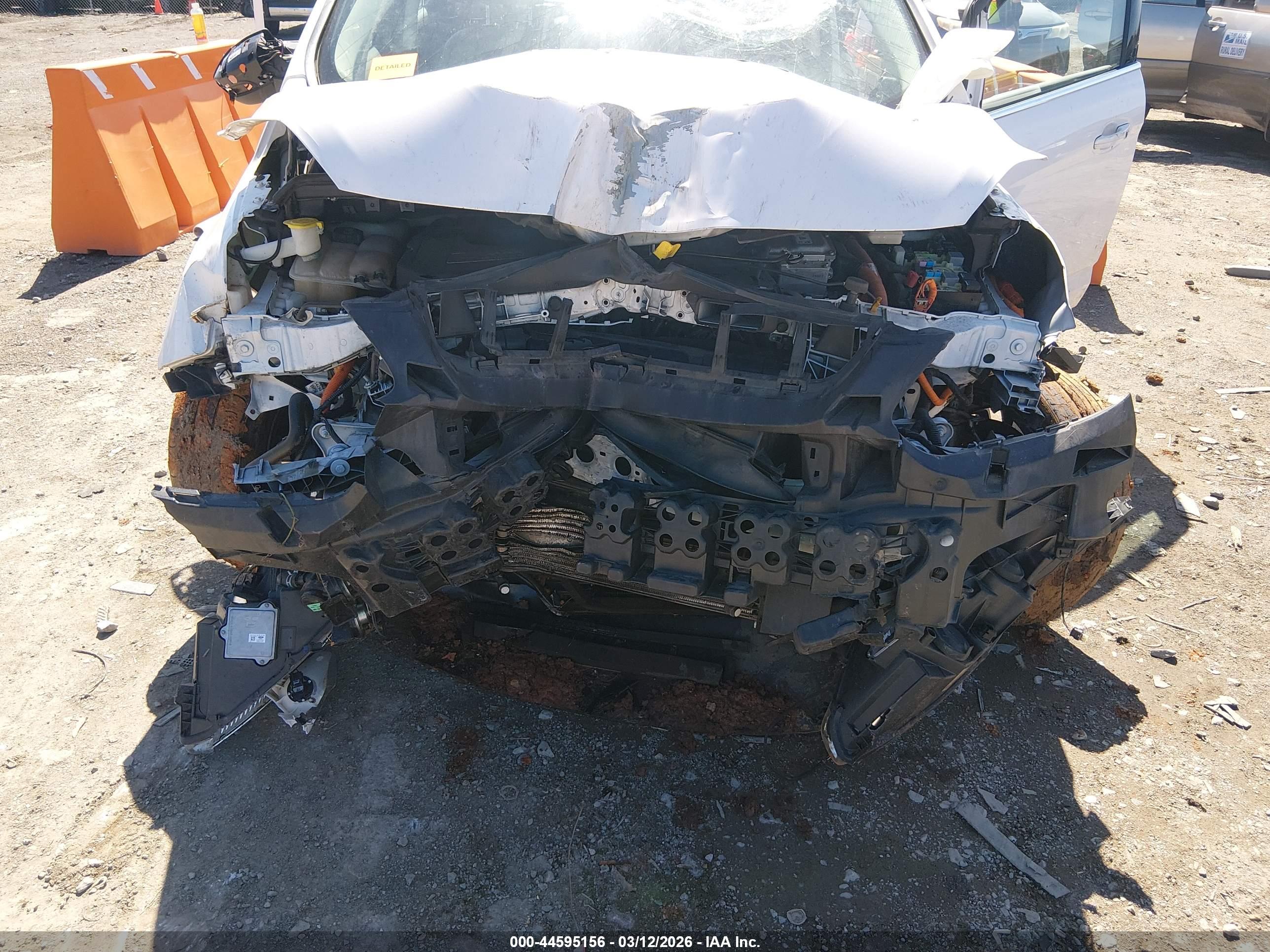 FORD C-MAX image 6