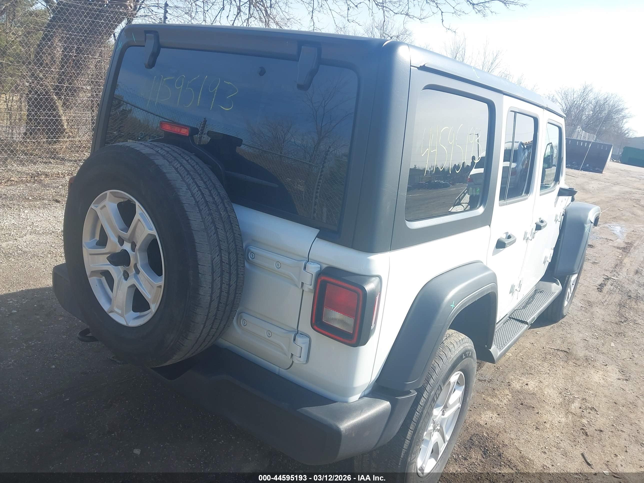 JEEP WRANGLER image 4