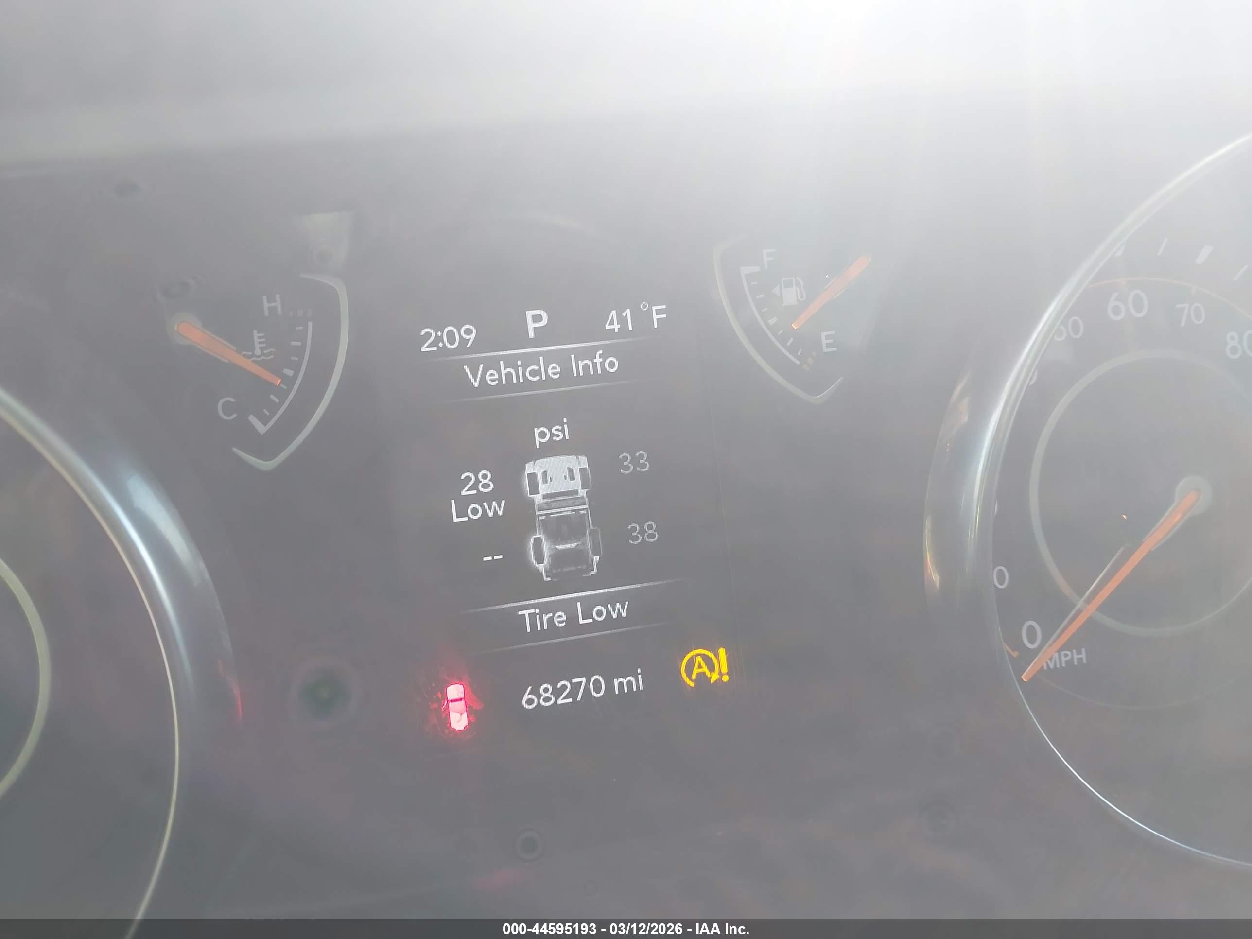 JEEP WRANGLER image 7