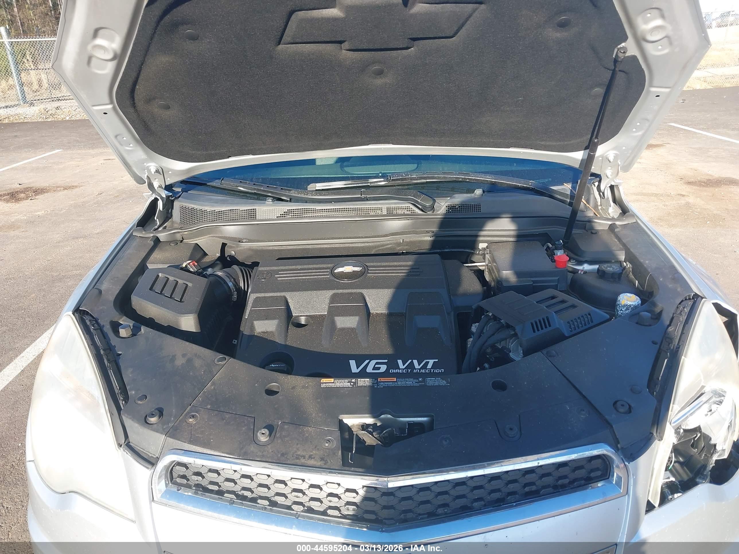 CHEVROLET EQUINOX image 10