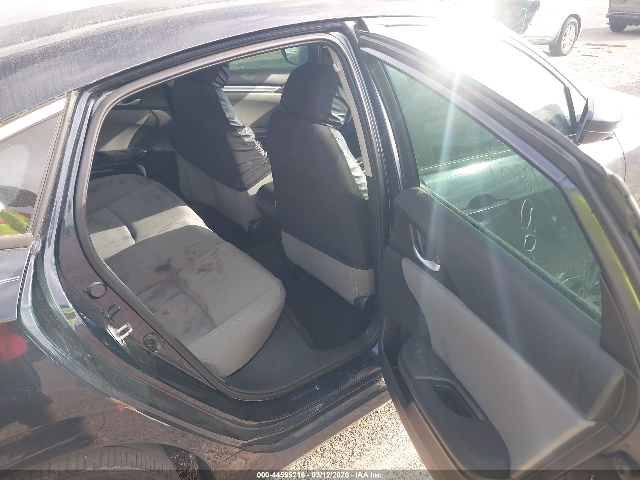 HONDA CIVIC image 8