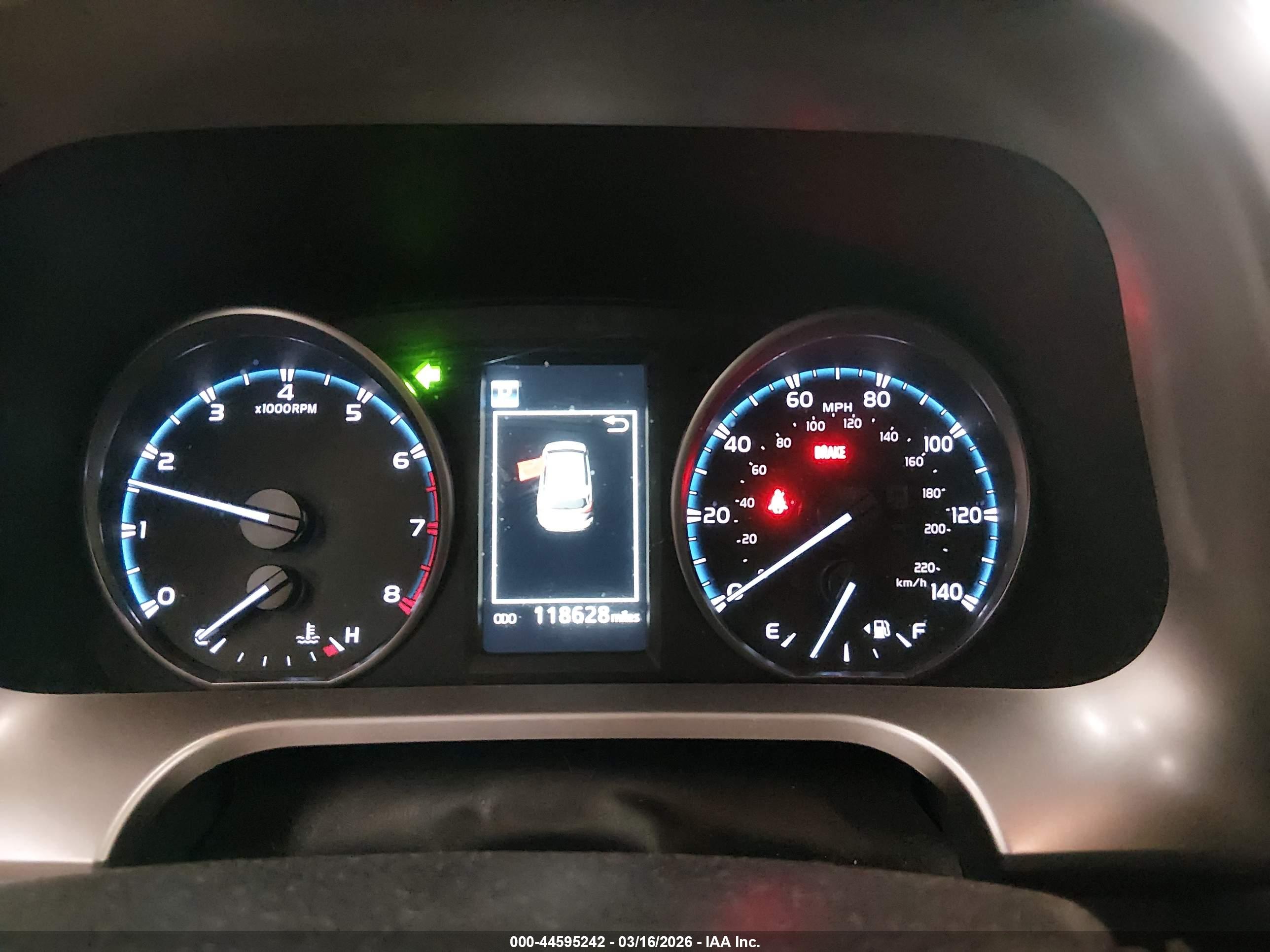 TOYOTA RAV4 image 7