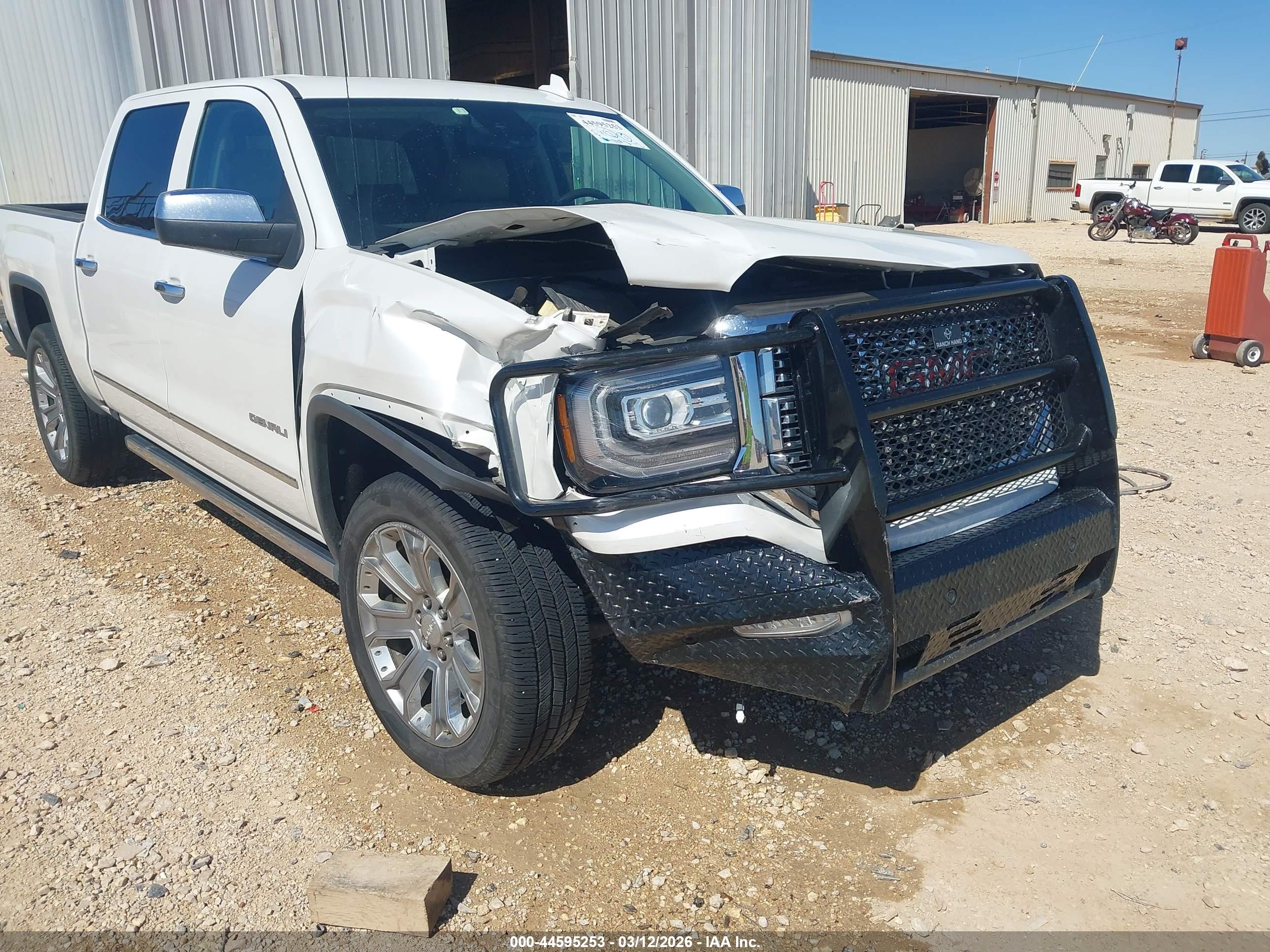 GMC SIERRA image 6