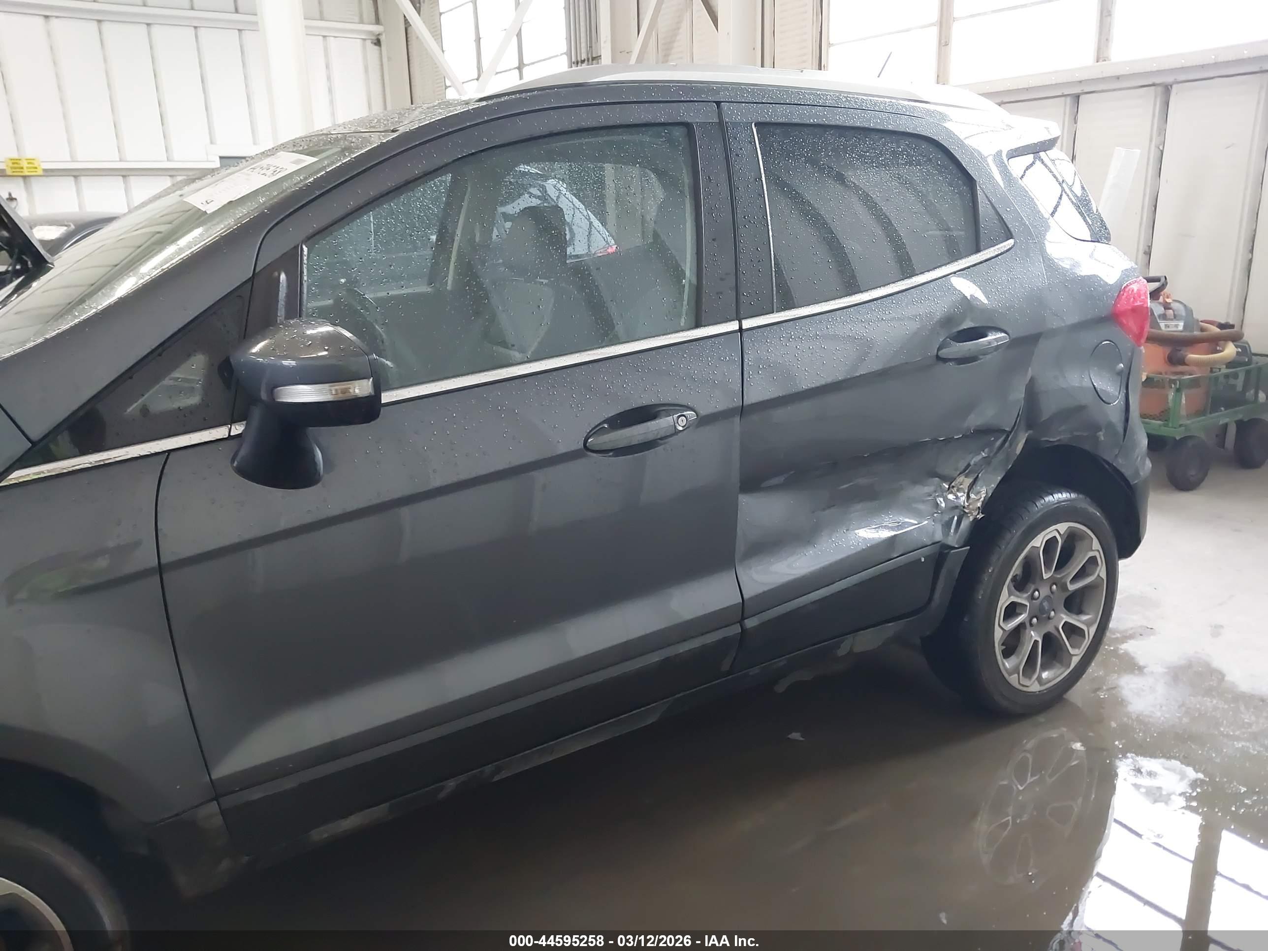 FORD ECOSPORT image 6