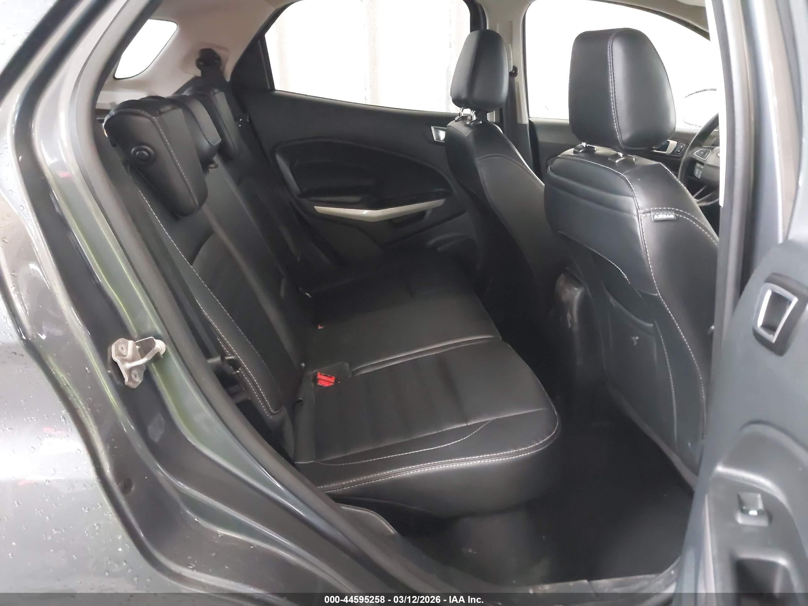 FORD ECOSPORT image 8