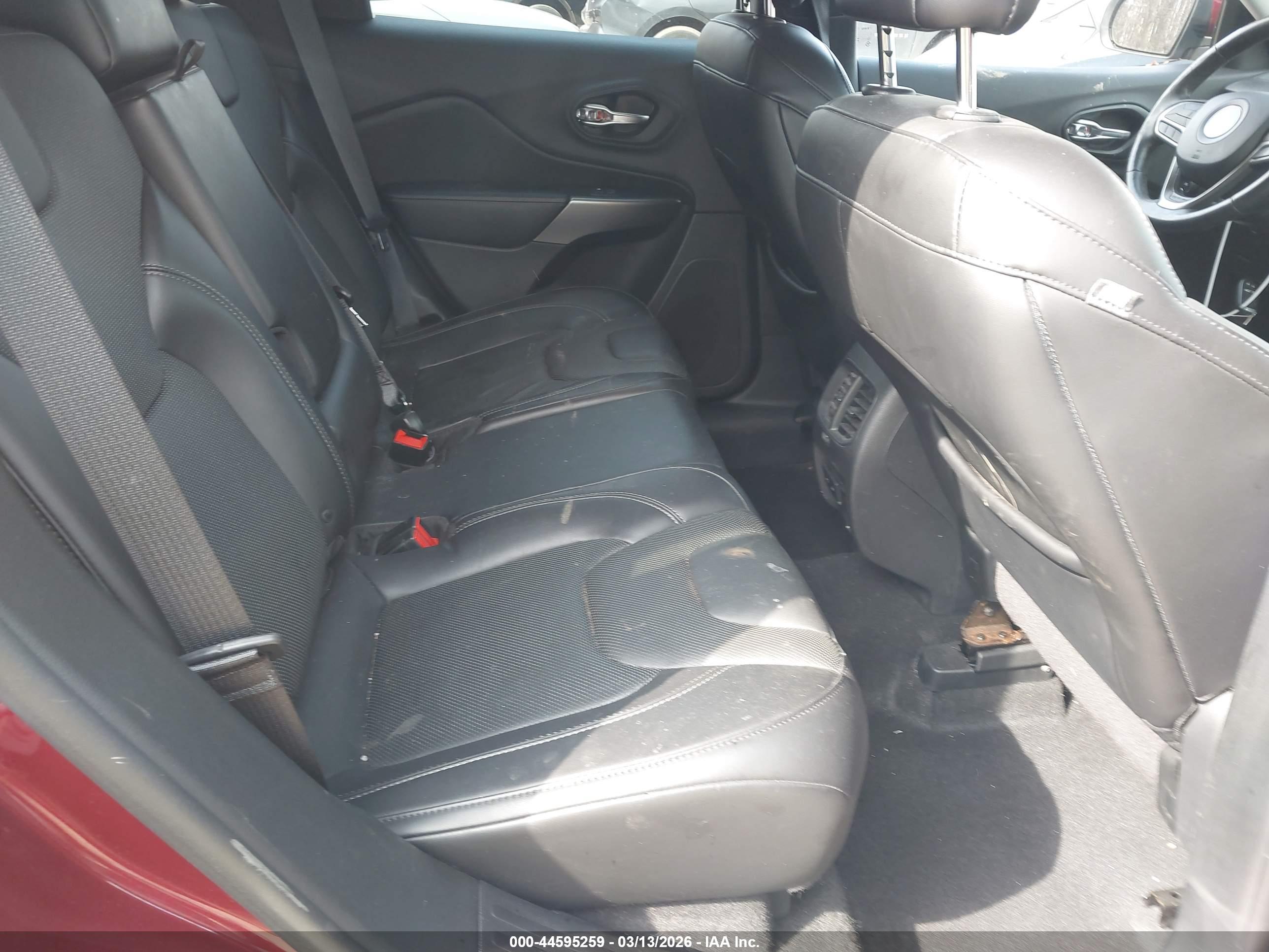JEEP CHEROKEE image 8