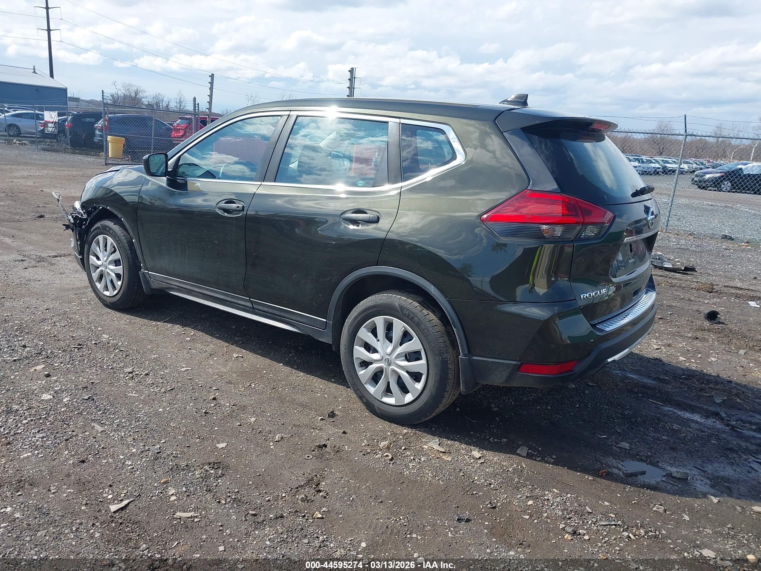 NISSAN ROGUE image 3