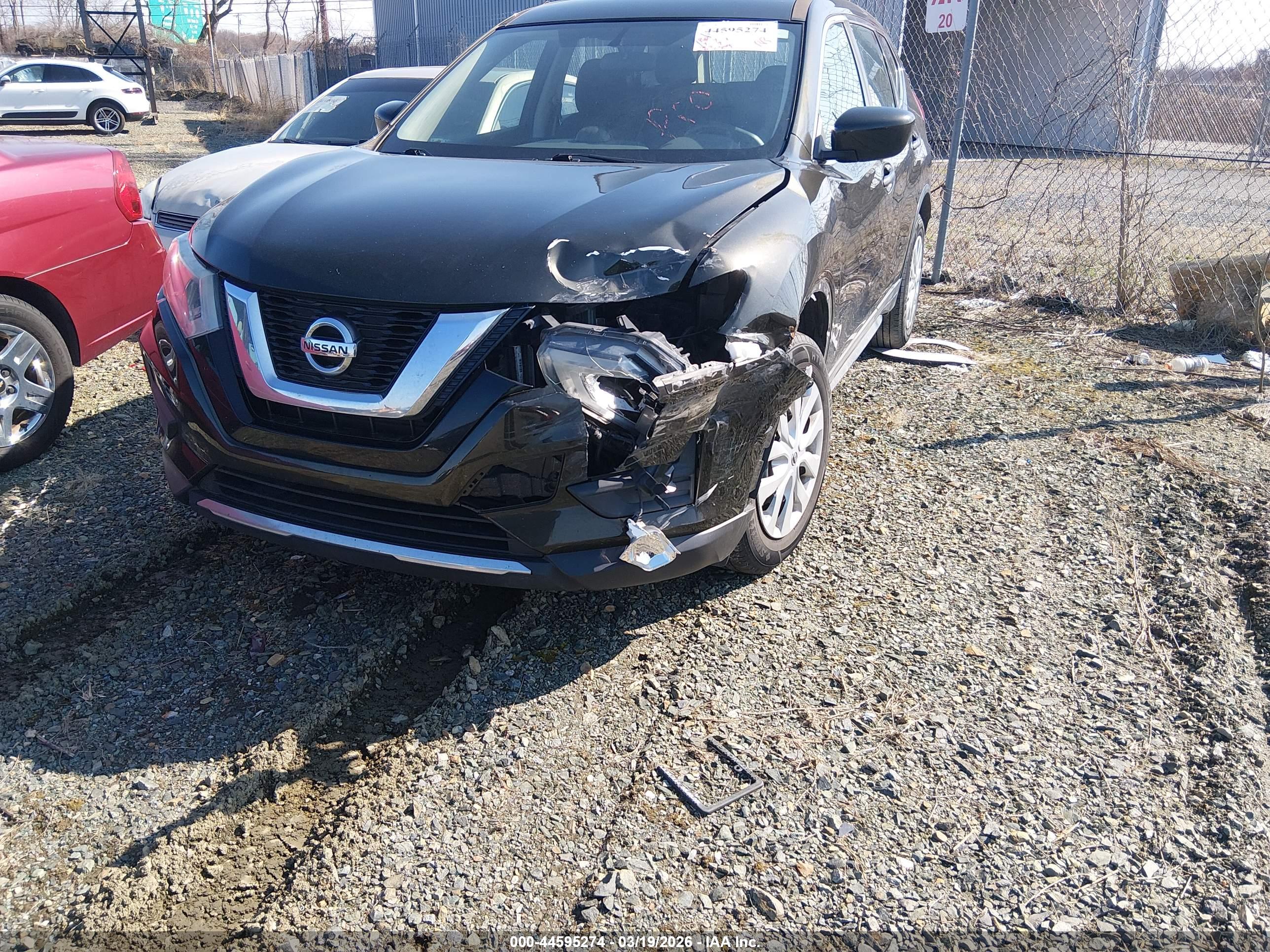 NISSAN ROGUE image 6