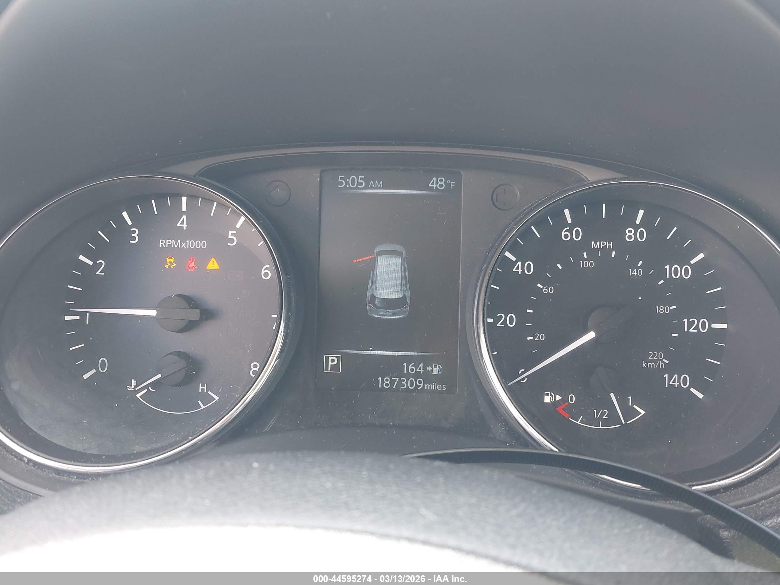 NISSAN ROGUE image 7