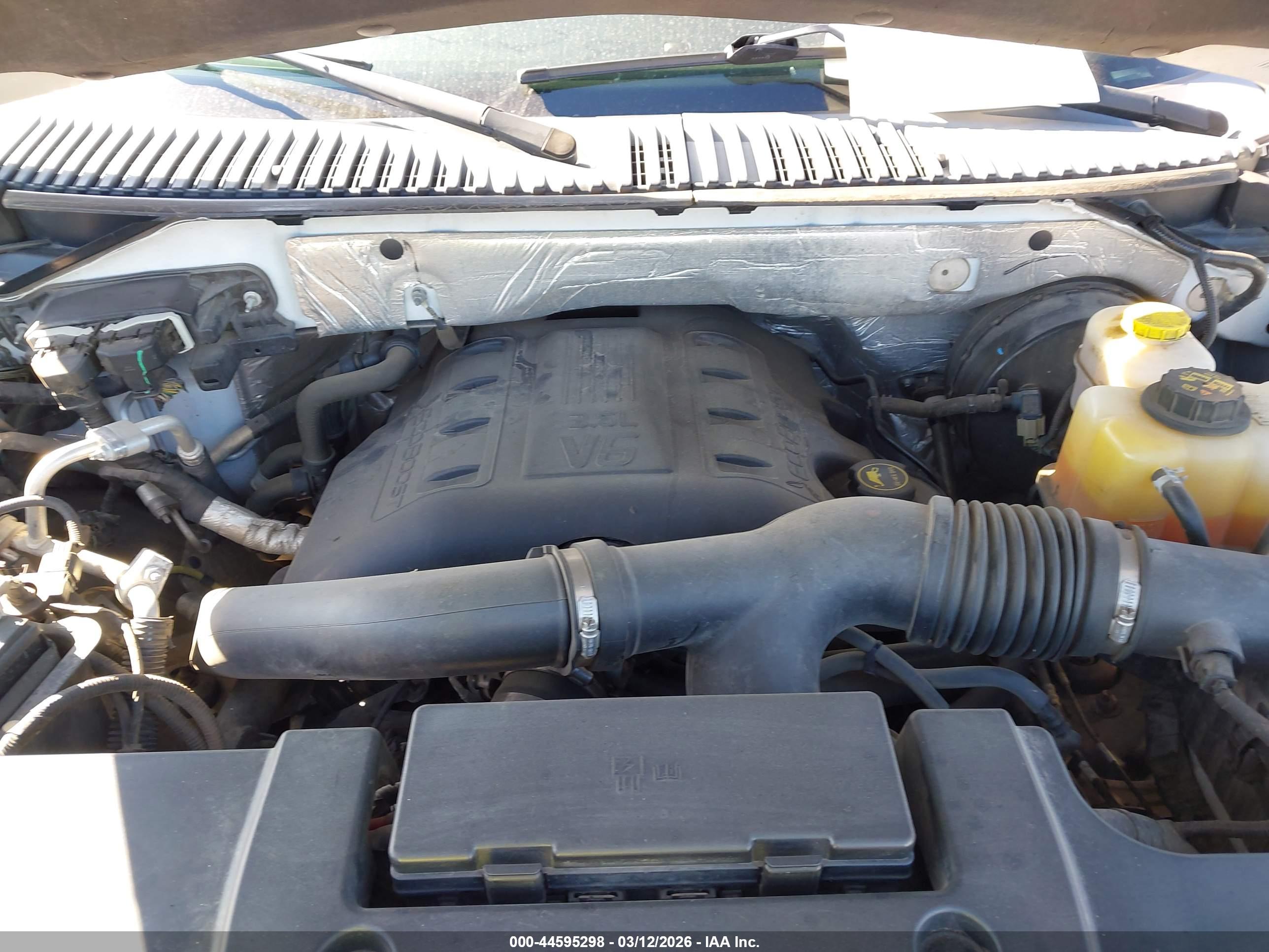 FORD EXPEDITION image 10
