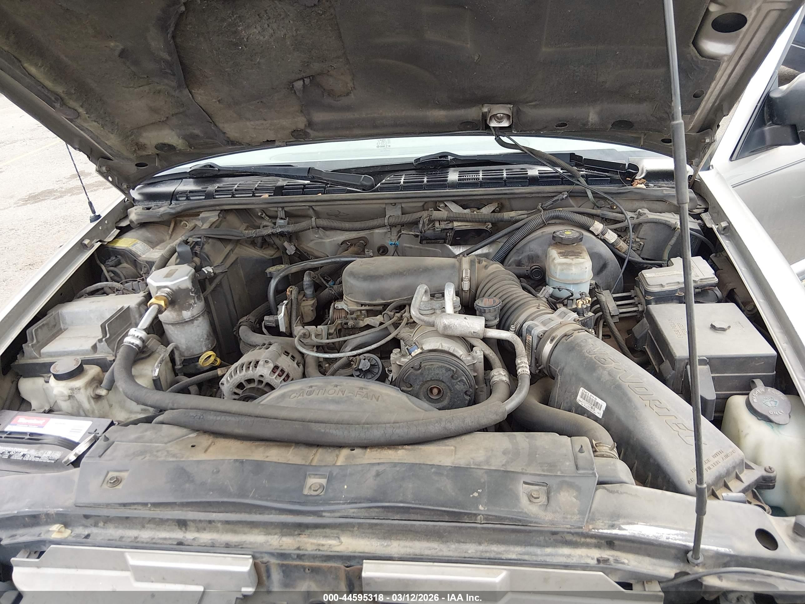 CHEVROLET BLAZER image 10