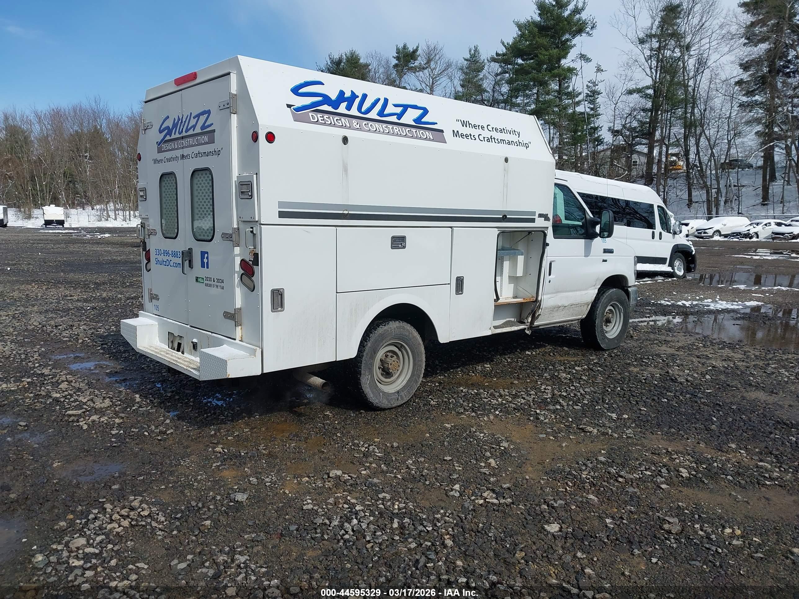 FORD E-350 image 4