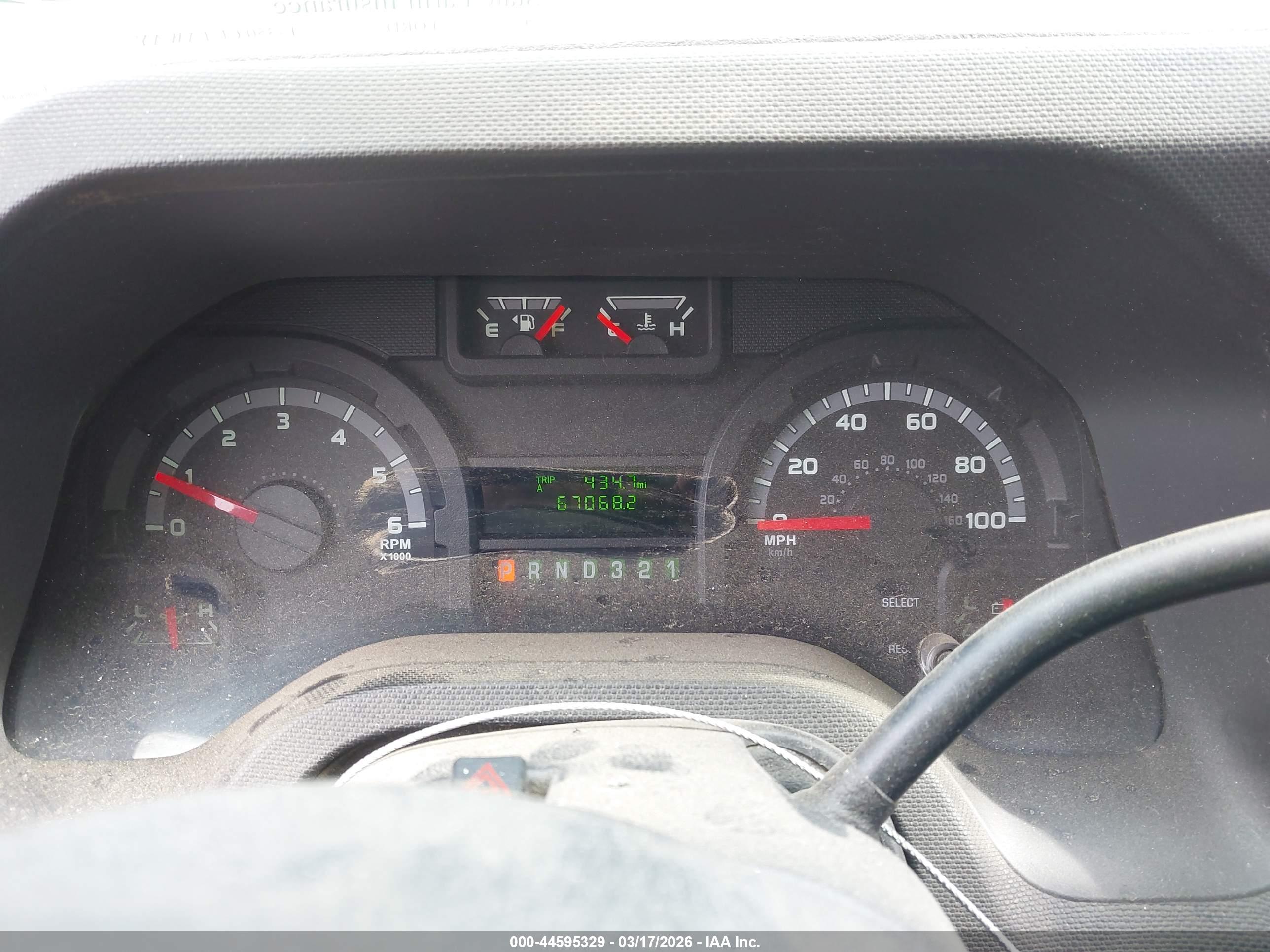 FORD E-350 image 6