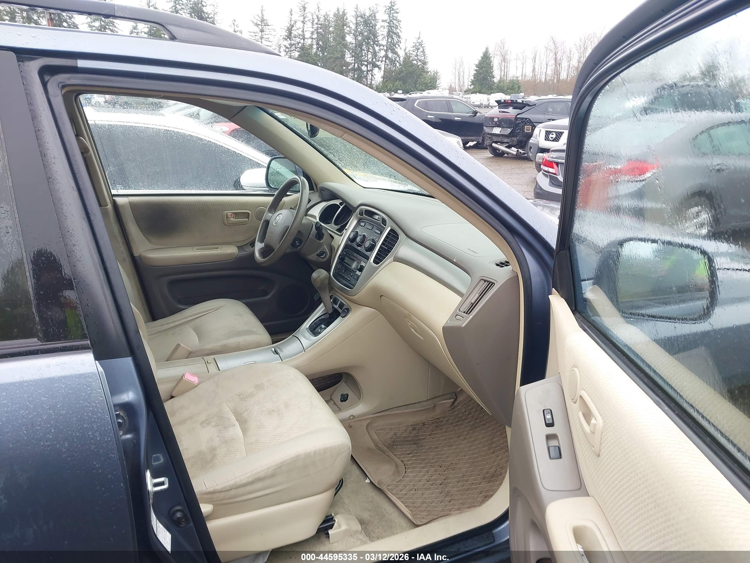 TOYOTA HIGHLANDER image 5