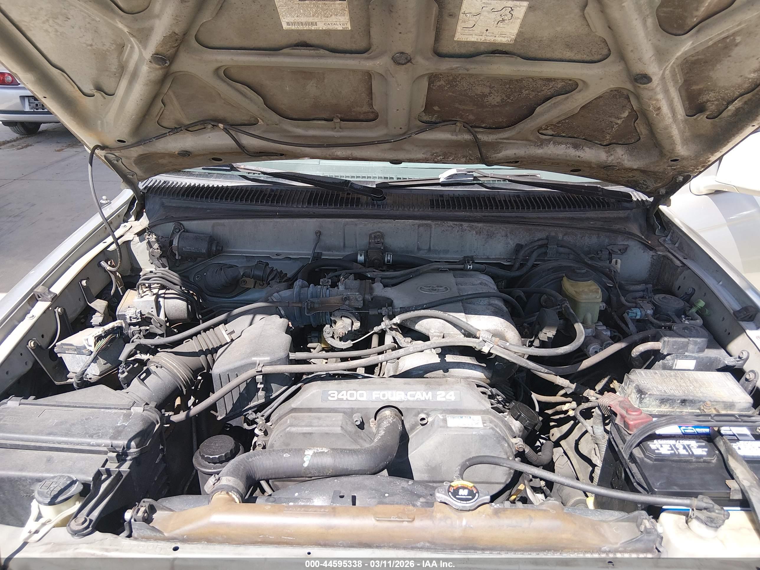 TOYOTA 4RUNNER image 10