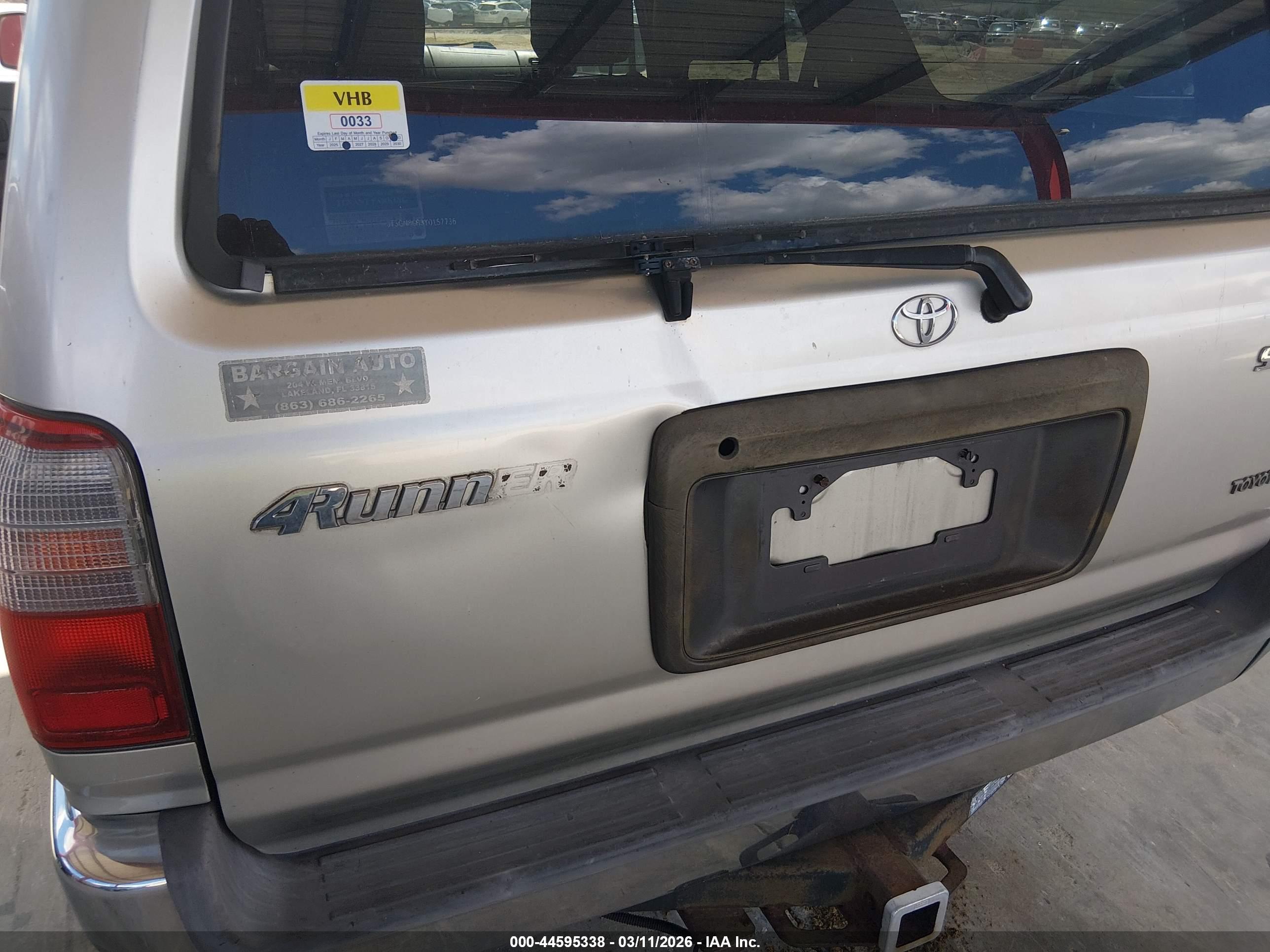 TOYOTA 4RUNNER image 6