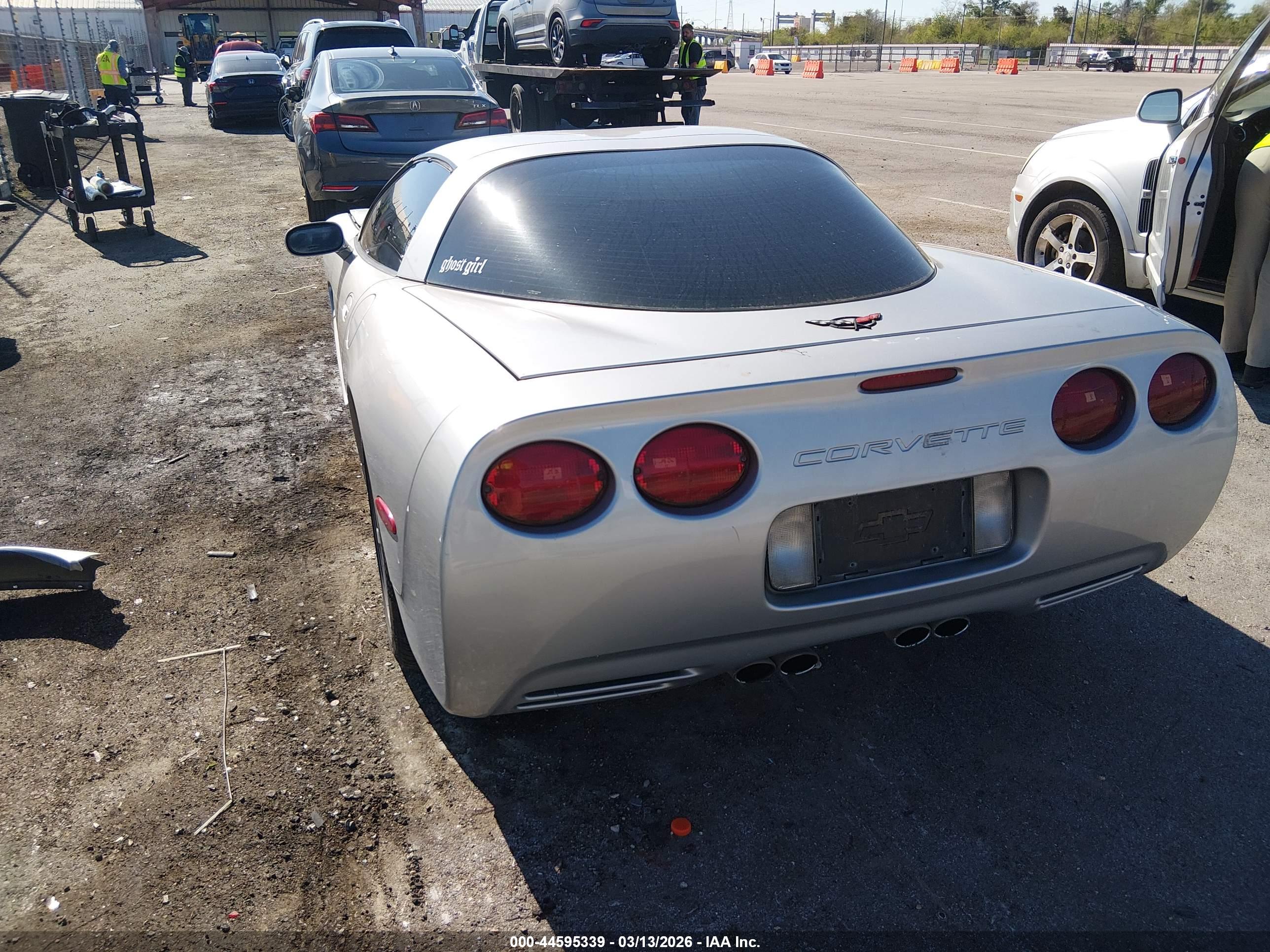 CHEVROLET CORVETTE image 3