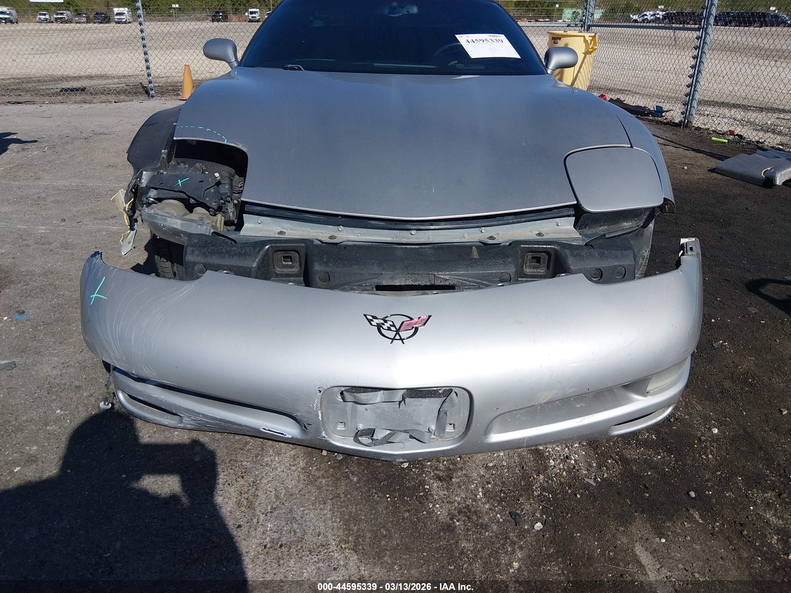 CHEVROLET CORVETTE image 6