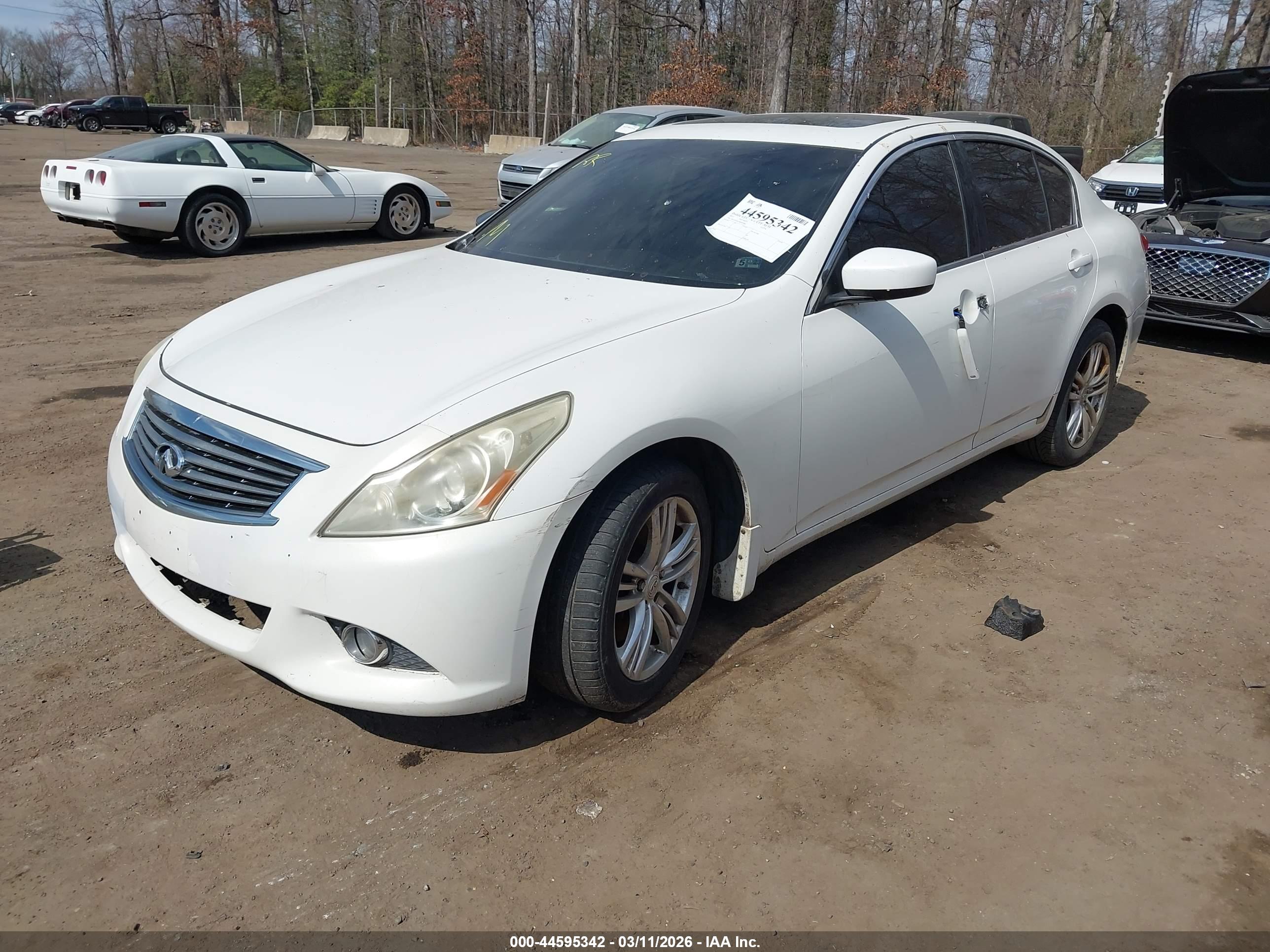 INFINITI G25X image 2