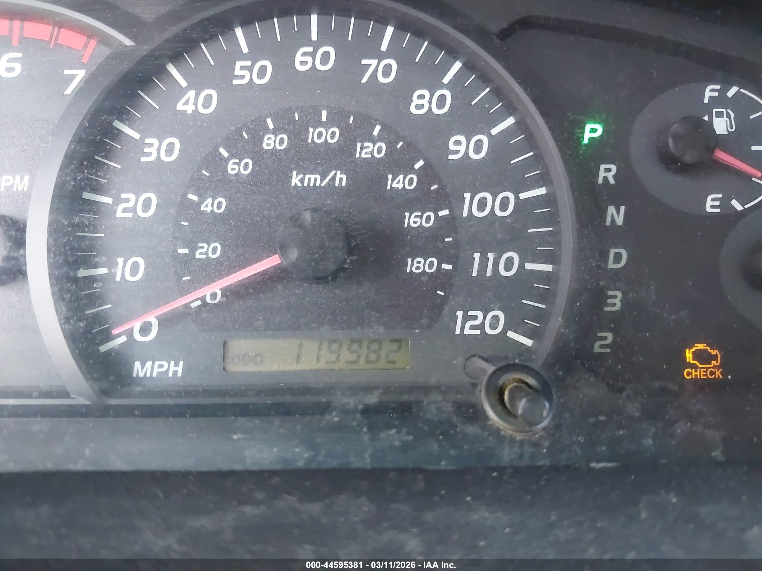 TOYOTA TUNDRA image 7