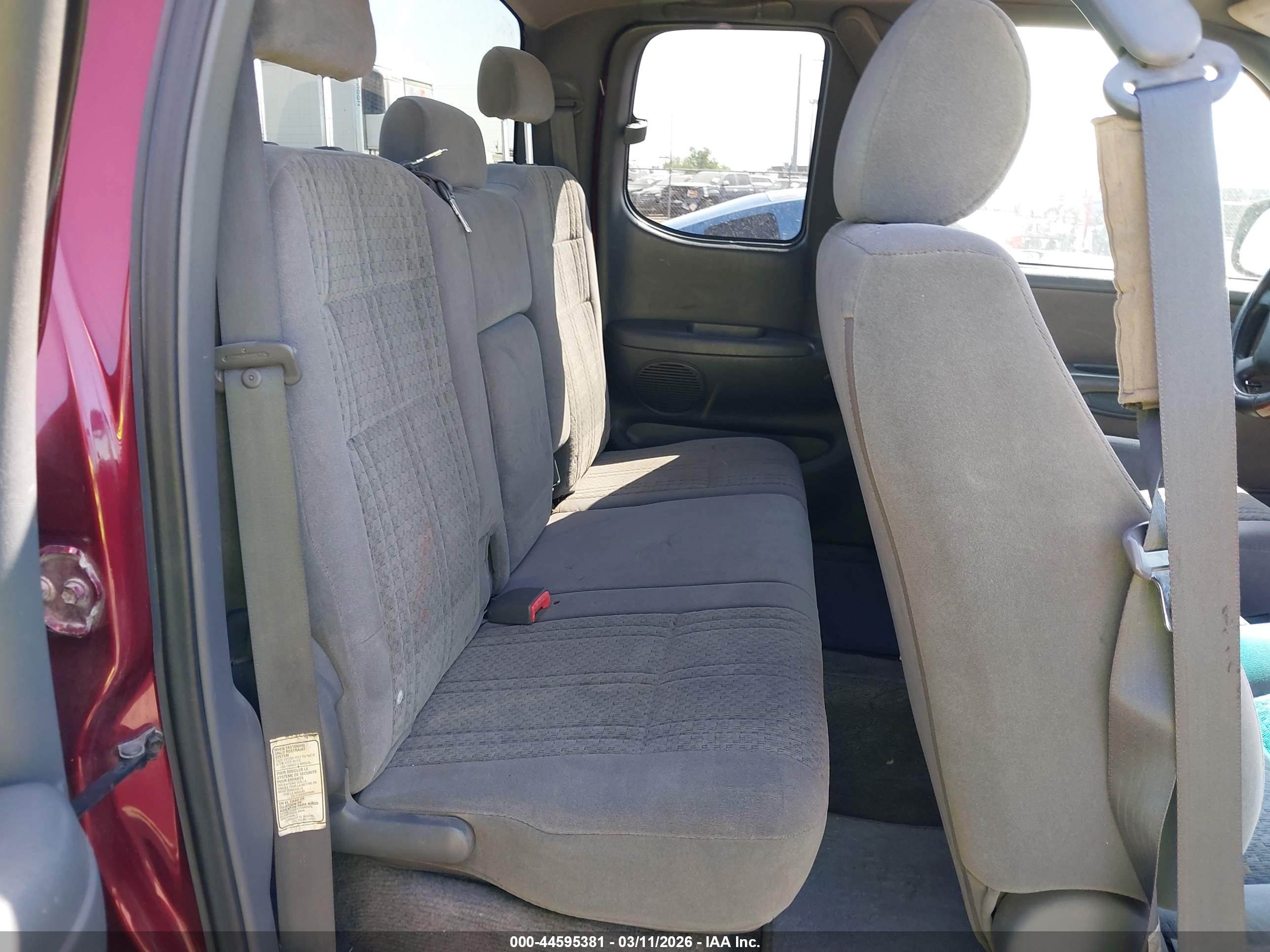 TOYOTA TUNDRA image 8